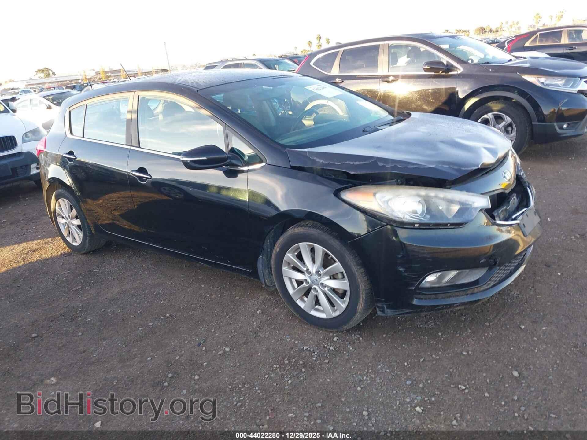 Фотография KNAFX5A82F5269990 - KIA FORTE 2015