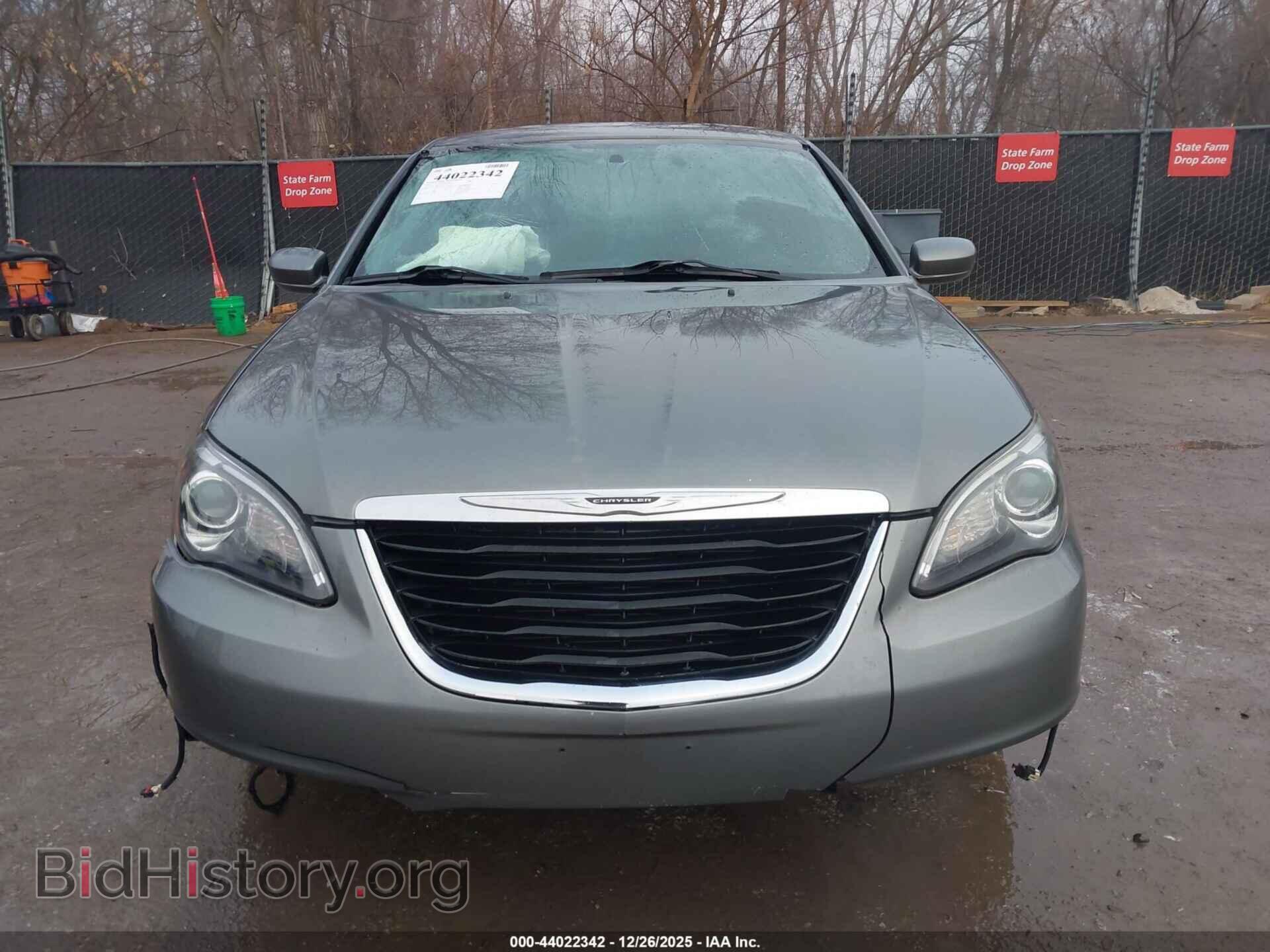 2012 CHRYSLER 200 - VIN: 1C3CCBBG1CN257772 - Фото 13