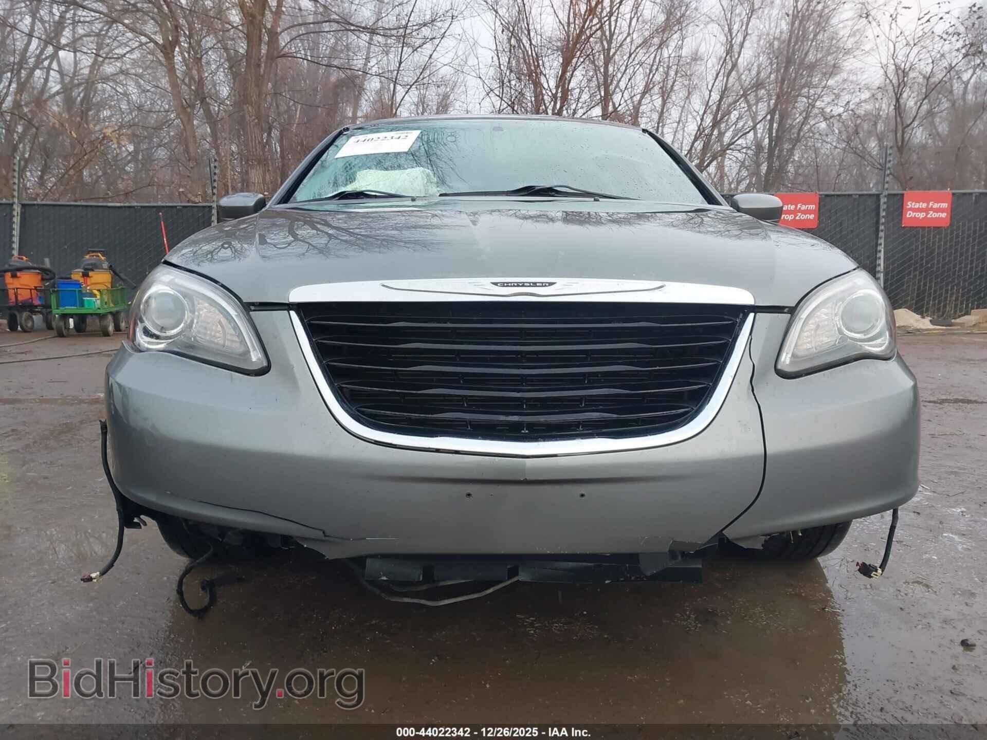 2012 CHRYSLER 200 - VIN: 1C3CCBBG1CN257772 - Фото 6