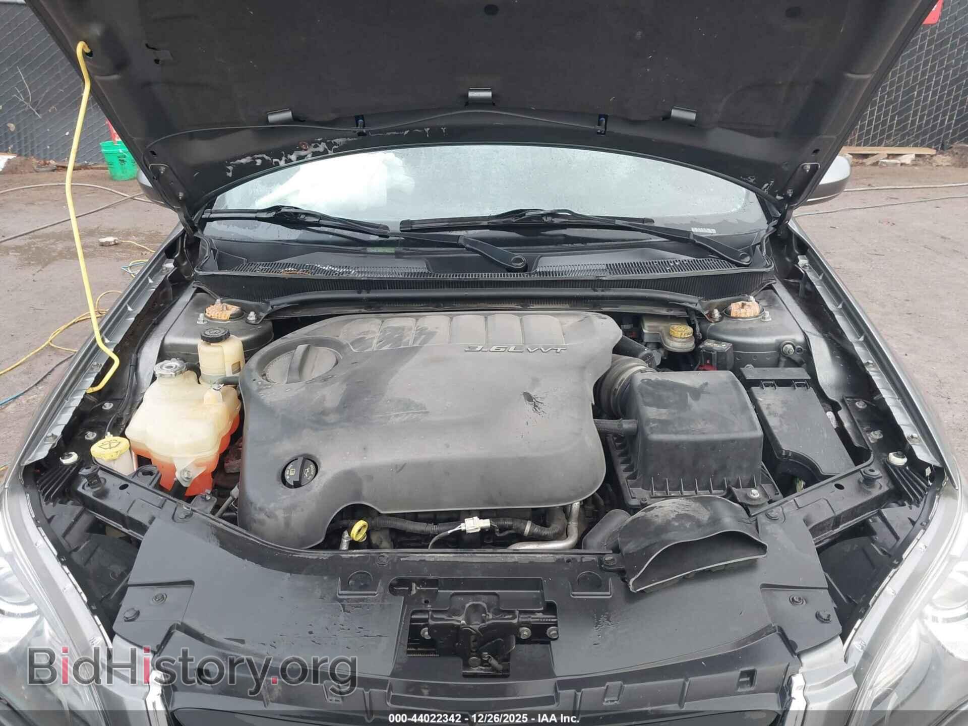 2012 CHRYSLER 200 - VIN: 1C3CCBBG1CN257772 - Фото 10