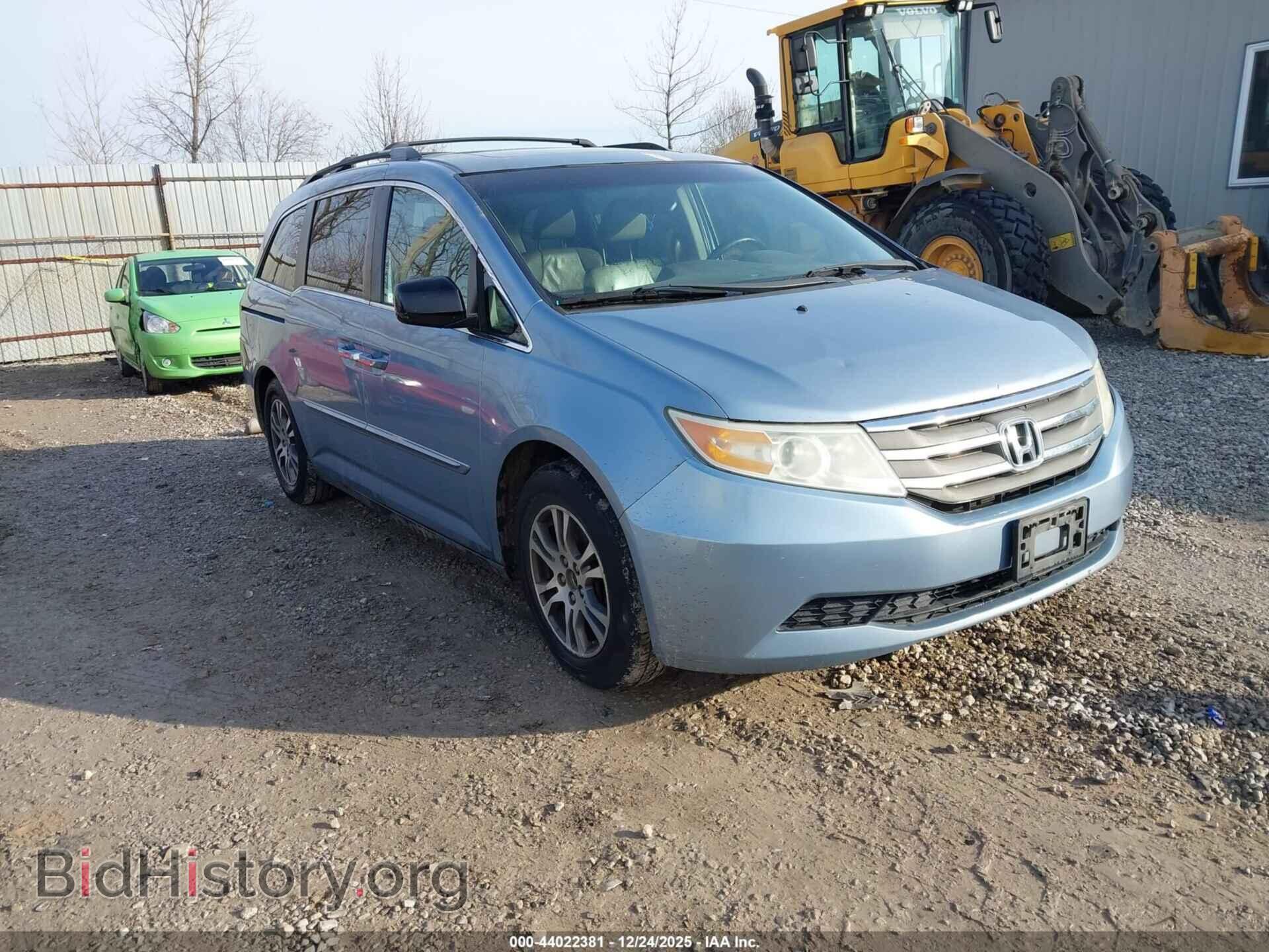 Photo 5FNRL5H61BB025773 - HONDA ODYSSEY 2011