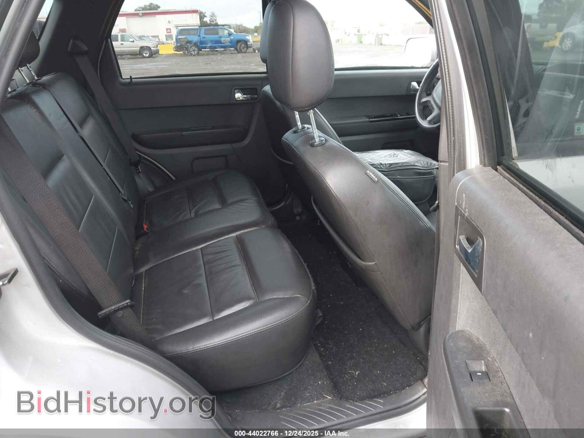 2008 FORD ESCAPE - VIN: 1FMCU94178KA06043 - Фото 8