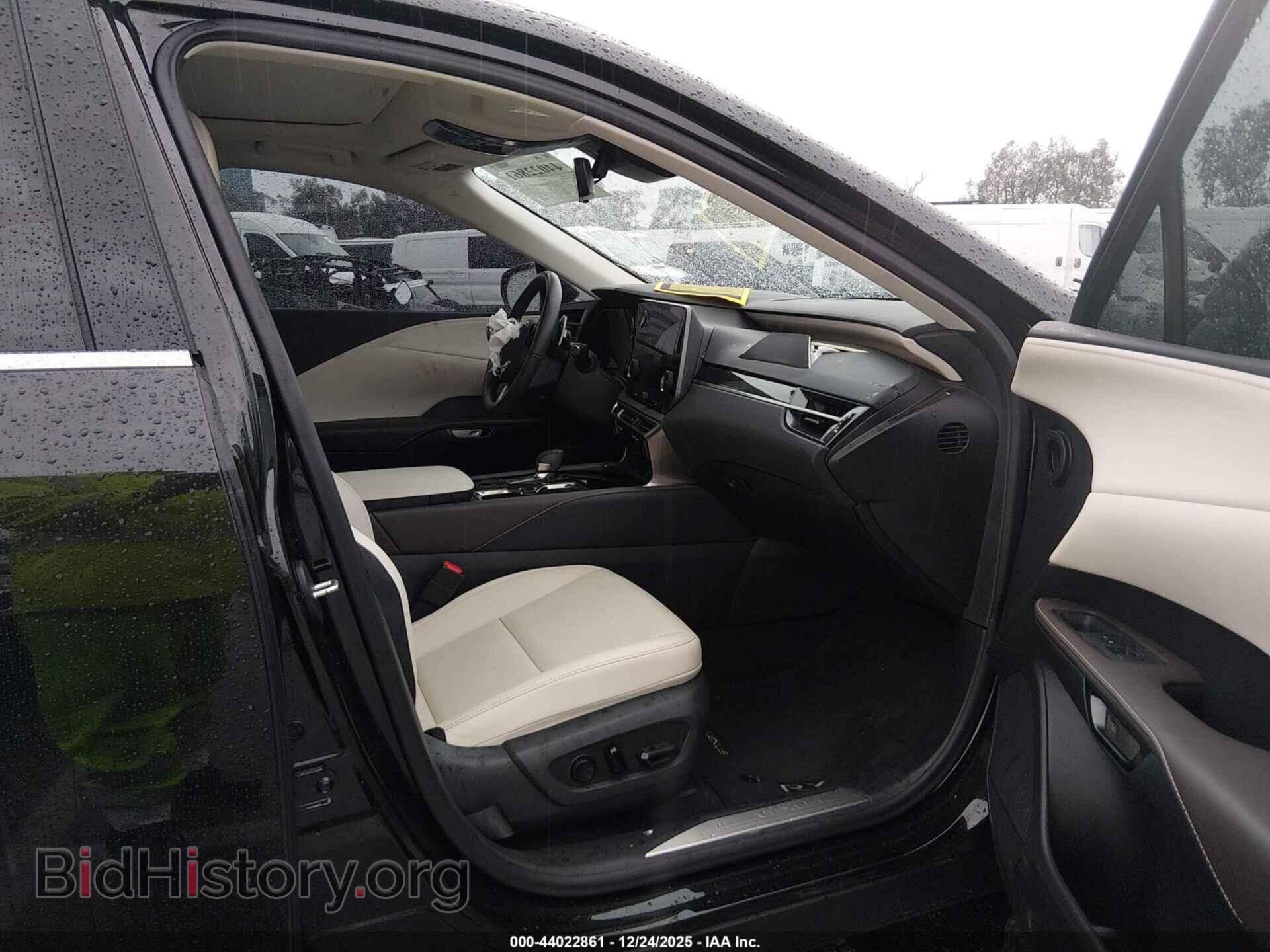 2024 LEXUS RX 350 - VIN: 2T2BAMBA9RC039218 - Фото 5