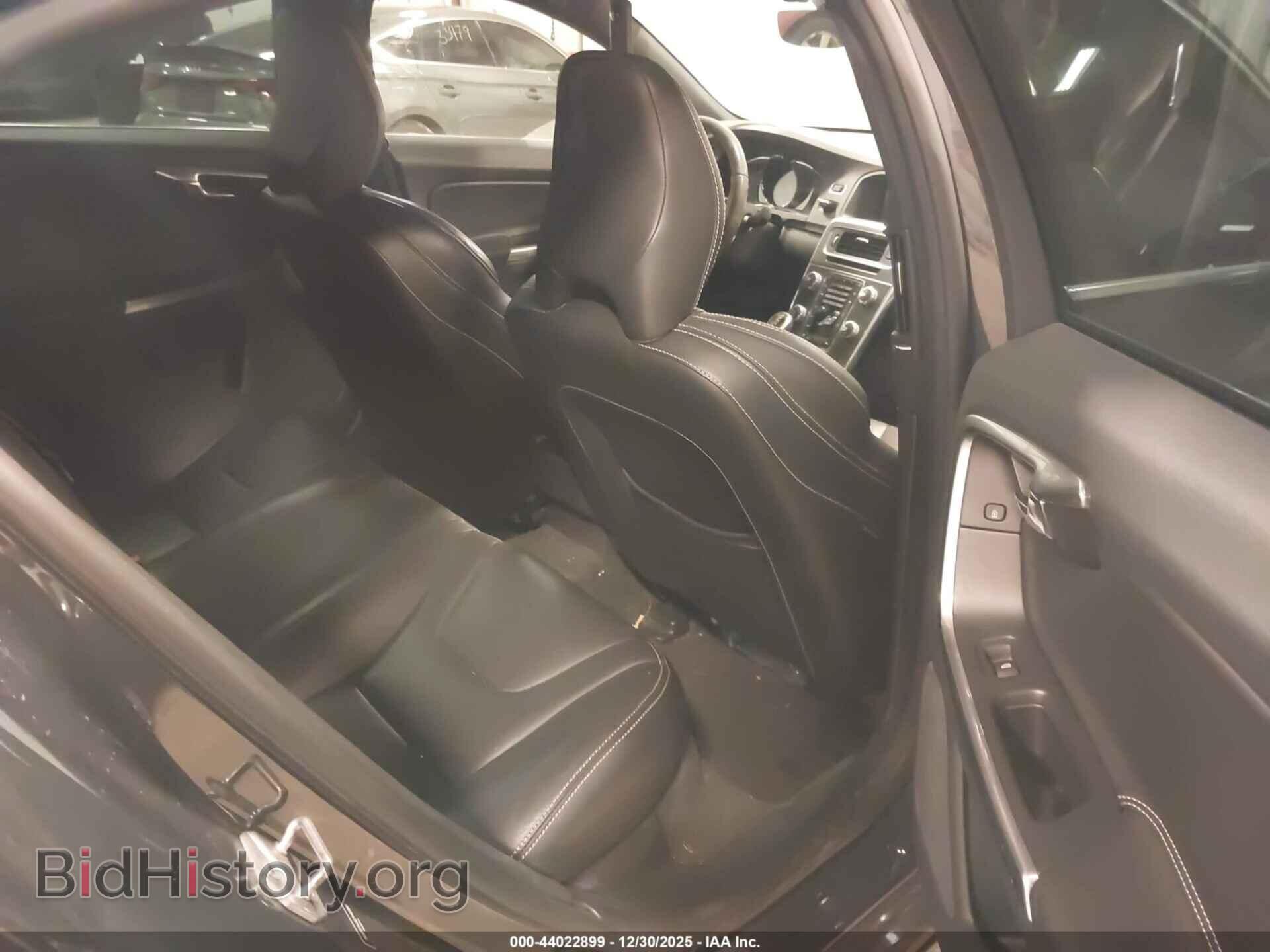 2016 VOLVO S60 - VIN: YV1612TK0G2410399 - Фото 8