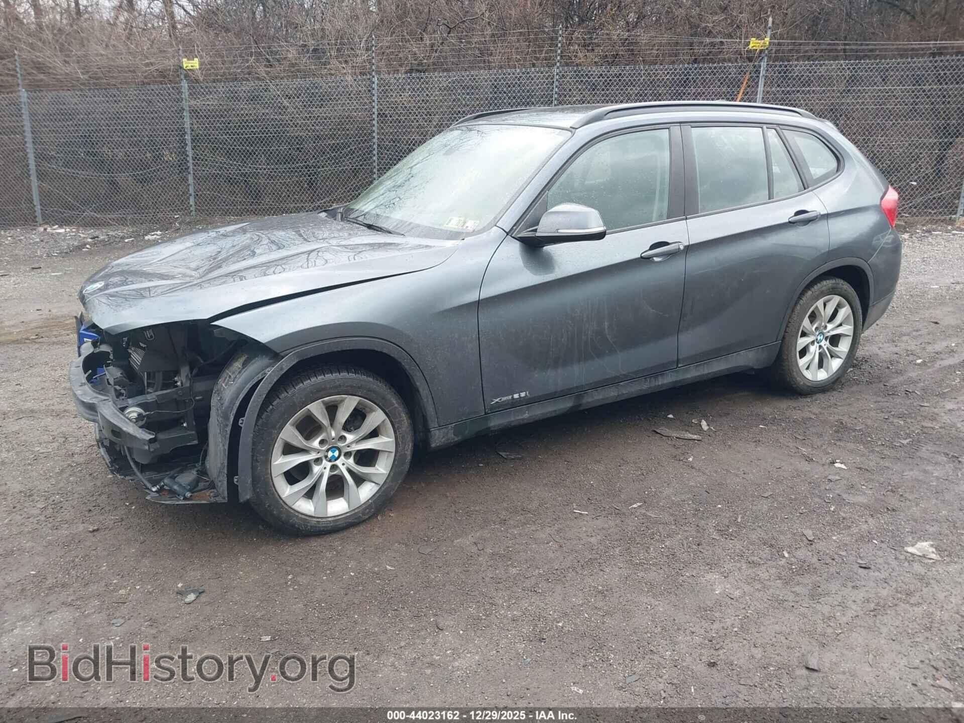 2014 BMW X1 - VIN: WBAVL1C57EVY12932 - Фото 2