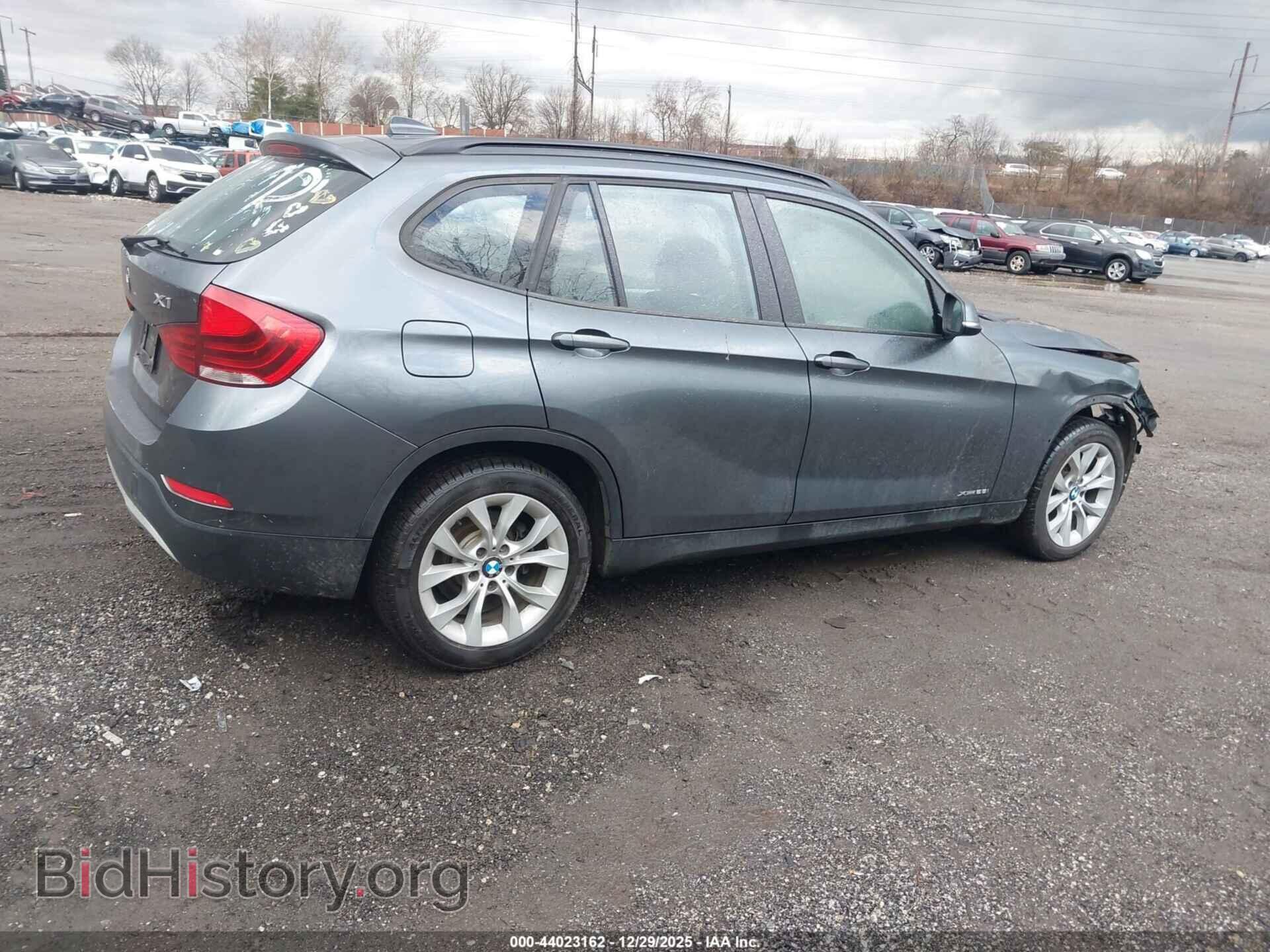 2014 BMW X1 - VIN: WBAVL1C57EVY12932 - Фото 4