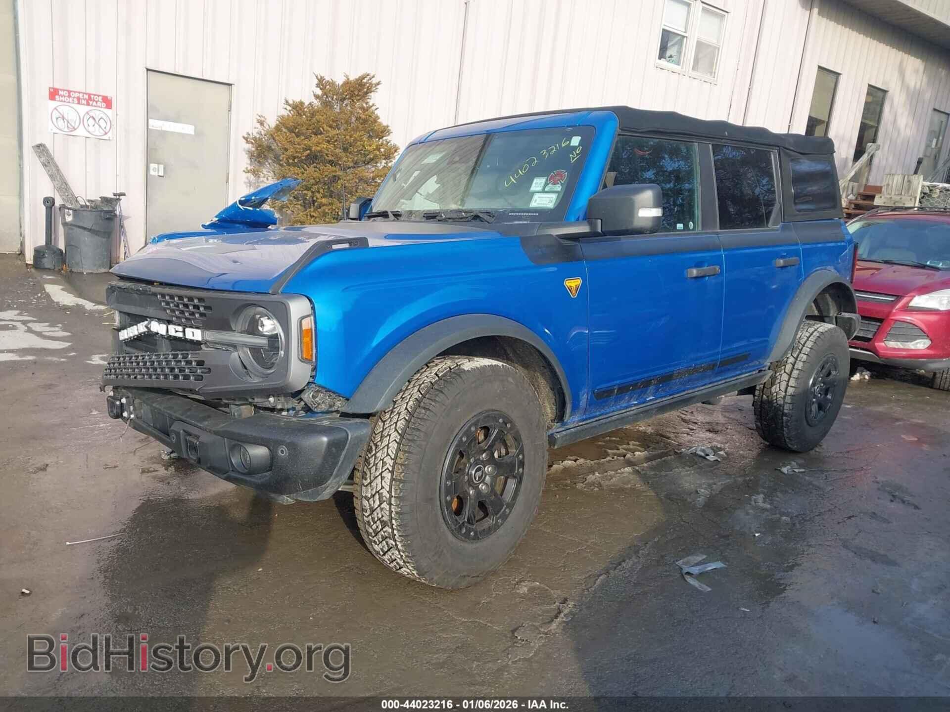 2022 FORD BRONCO - VIN: 1FMEE5DP6NLA98304 - Фото 2