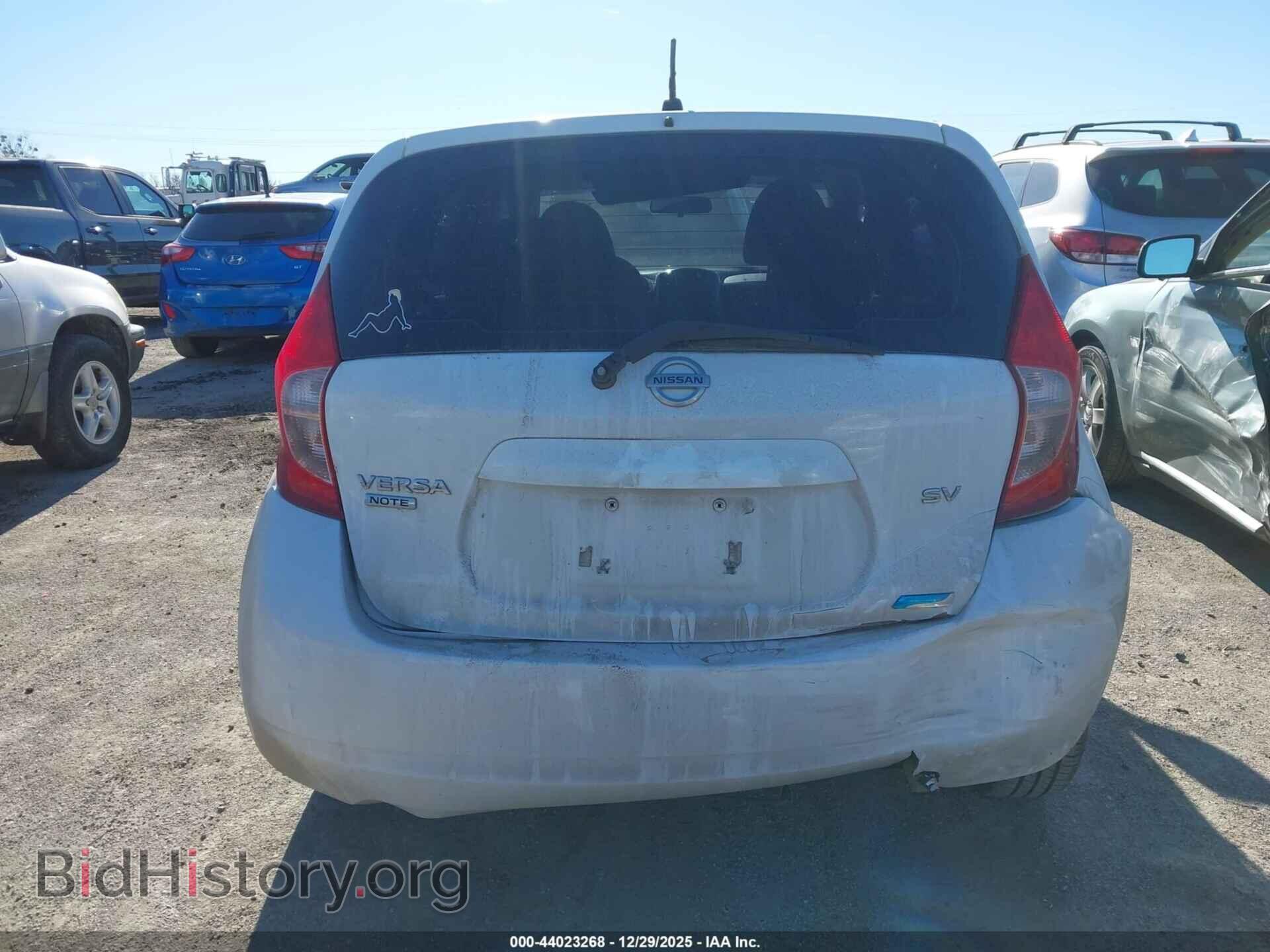 2015 NISSAN VERSA NOTE - VIN: 3N1CE2CPXFL421726 - Фото 16