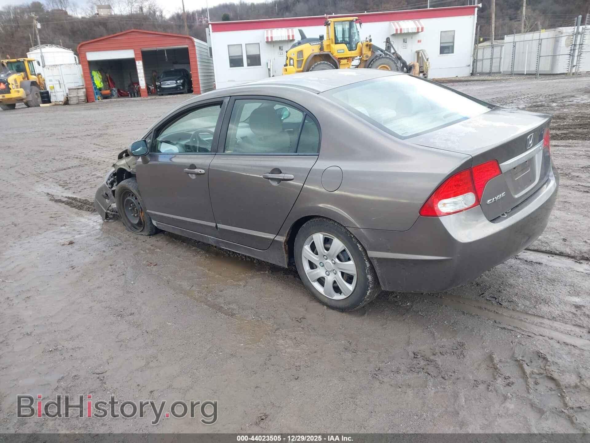 2011 HONDA CIVIC - VIN: 2HGFA1F55BH530285 - Фото 3