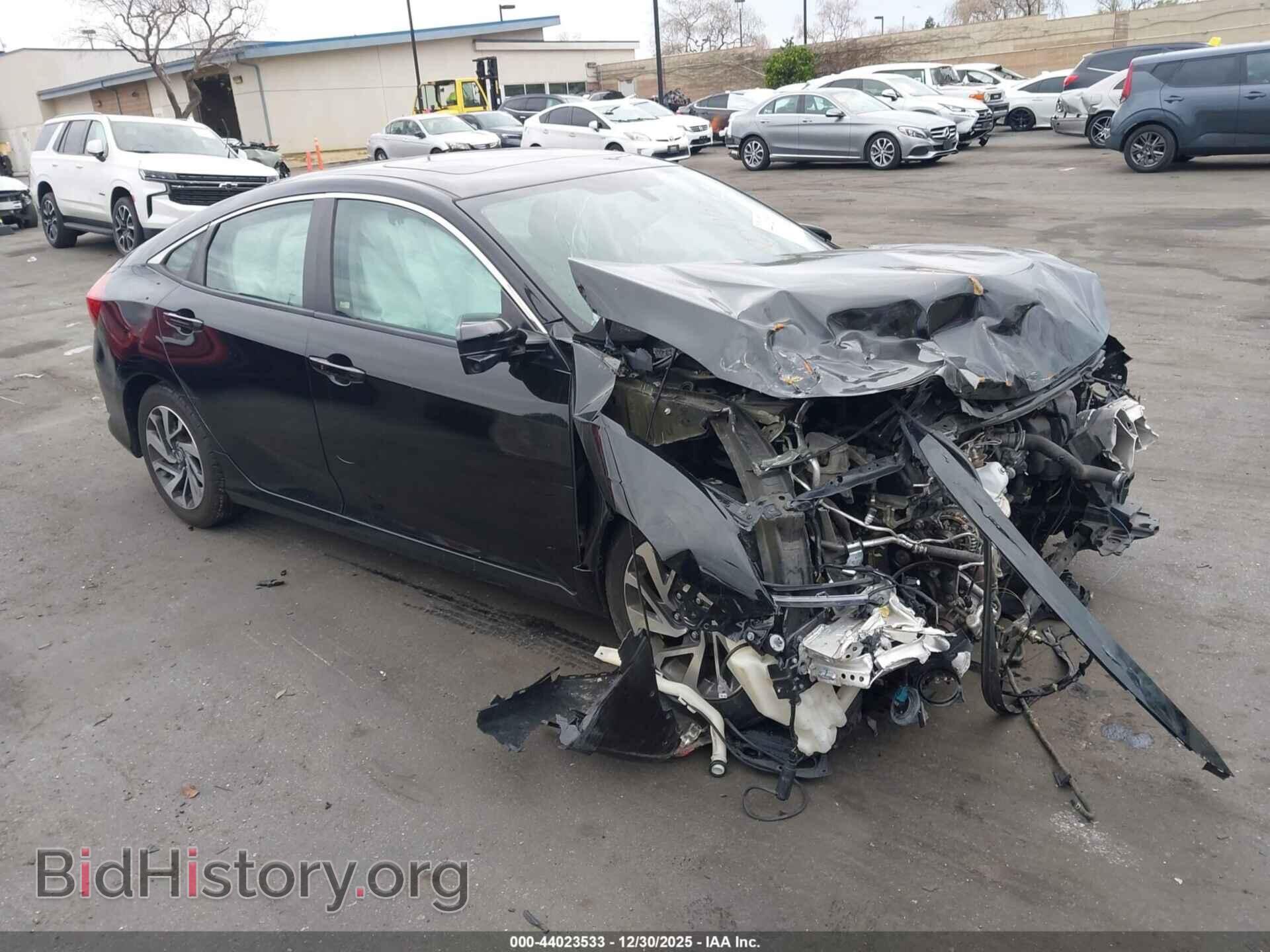 Photo 2HGFC2F70GH539209 - HONDA CIVIC 2016