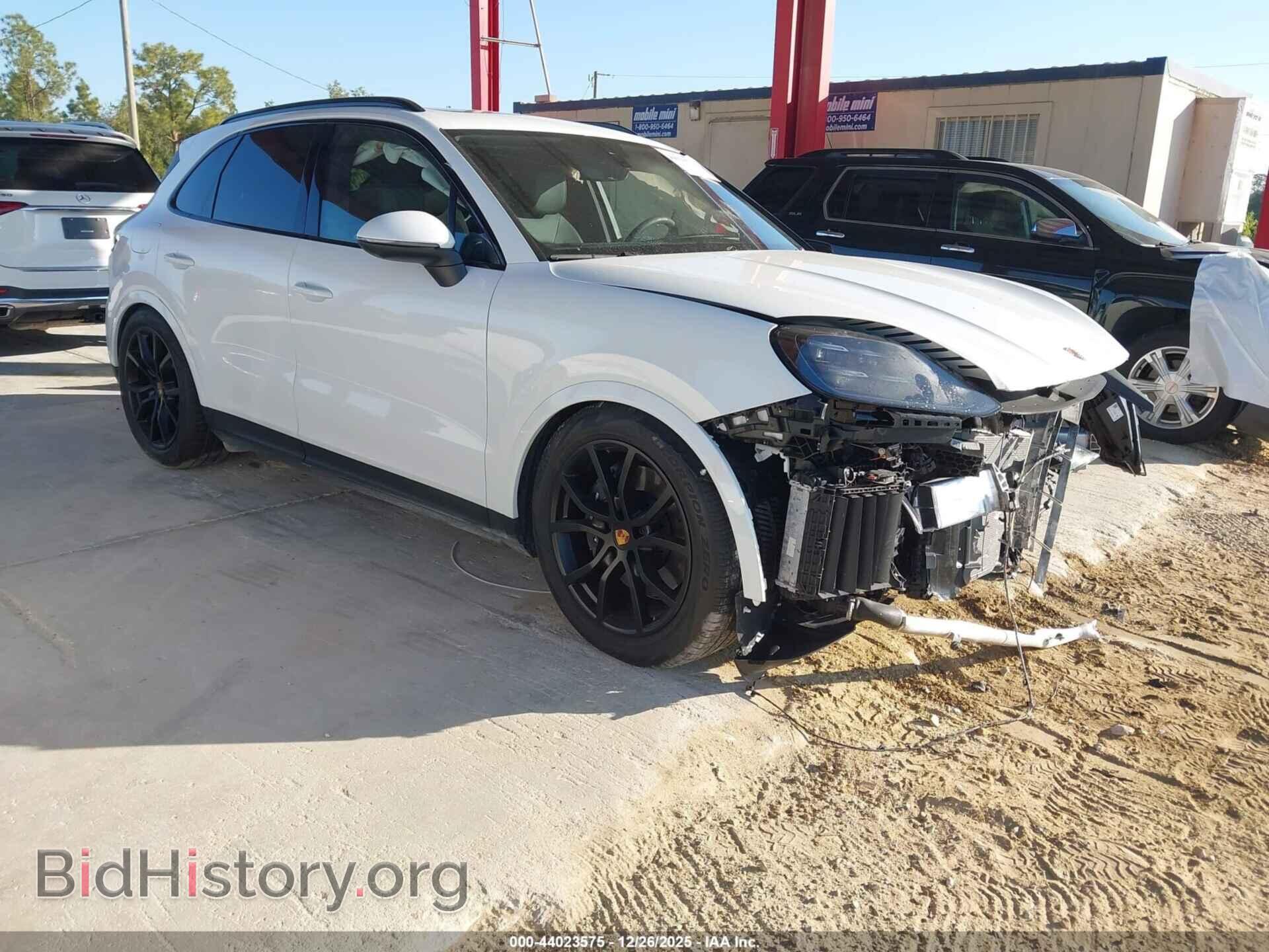 Photo WP1AA2AY3SDA01235 - PORSCHE CAYENNE 2025