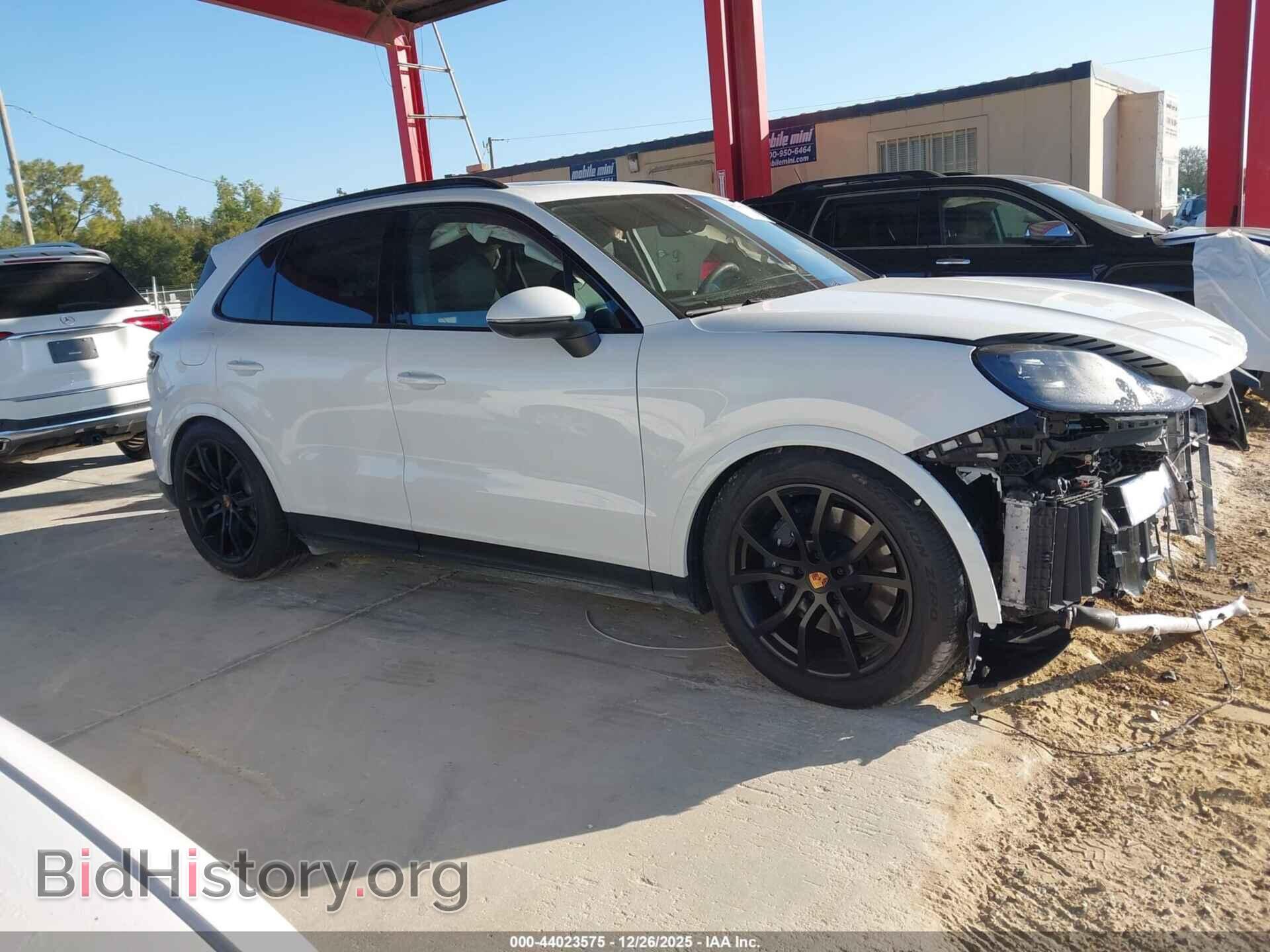 2025 PORSCHE CAYENNE - VIN: WP1AA2AY3SDA01235 - Photo 14