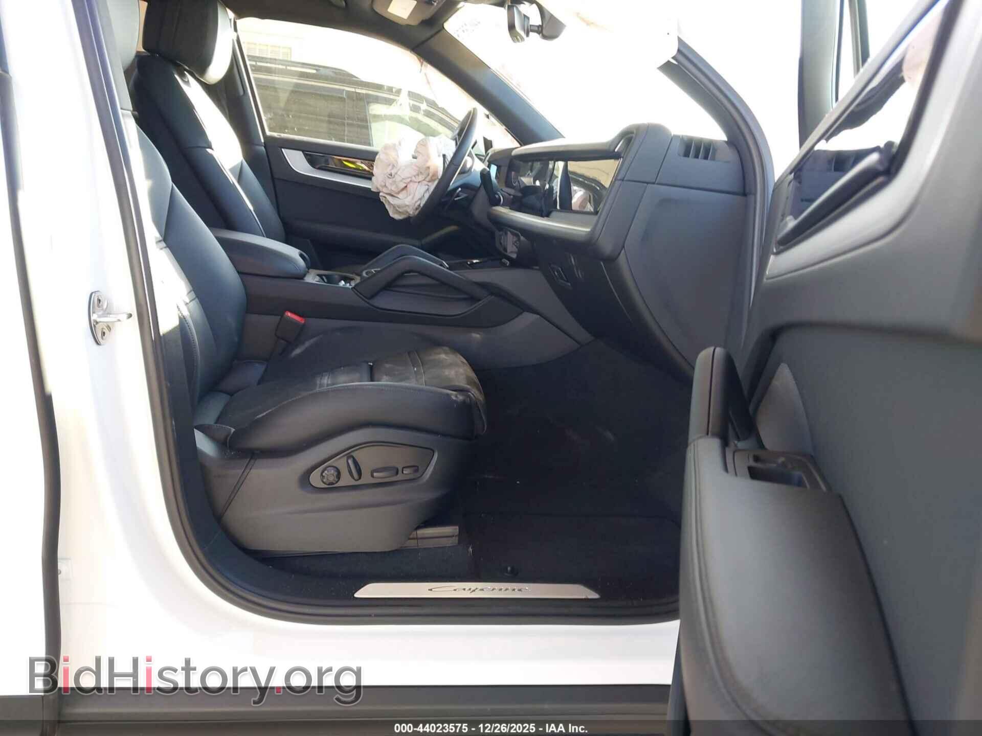 2025 PORSCHE CAYENNE - VIN: WP1AA2AY3SDA01235 - Photo 5