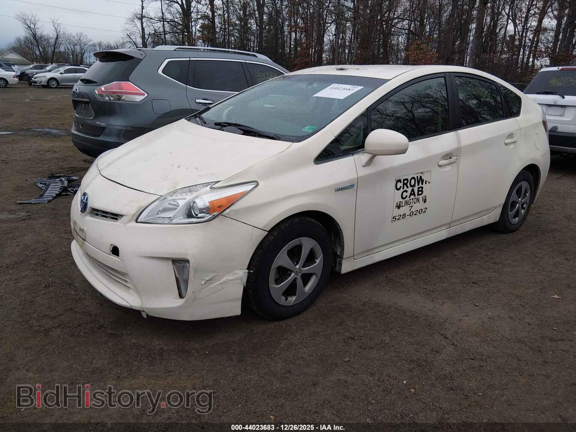 2014 TOYOTA PRIUS - VIN: JTDKN3DU0E0370977 - Фото 2