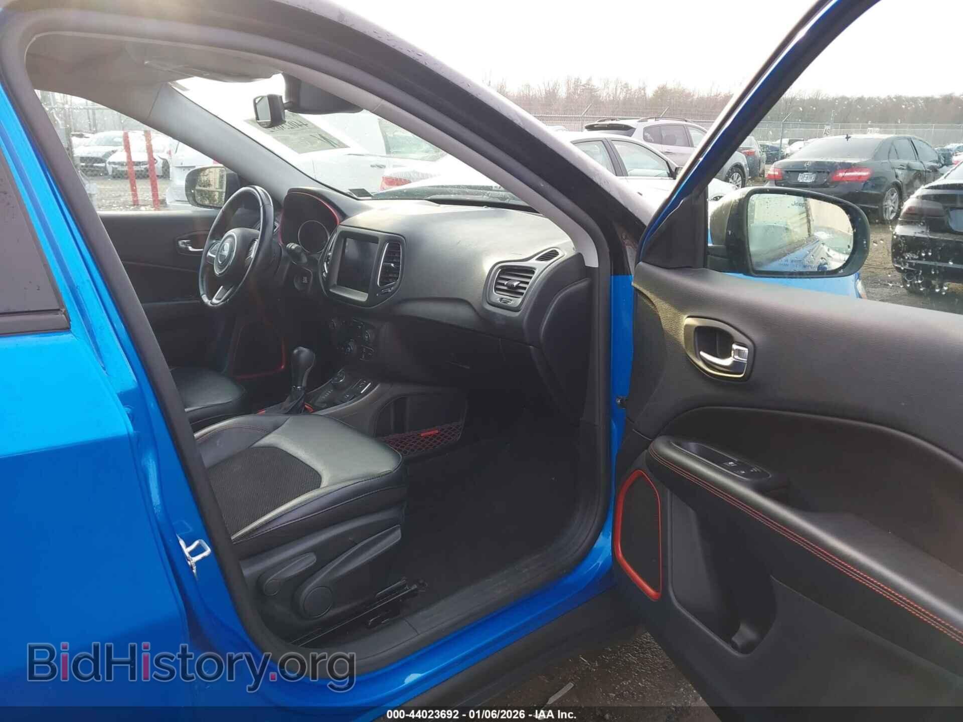 2020 JEEP COMPASS - VIN: 3C4NJDDBXLT111930 - Фото 5