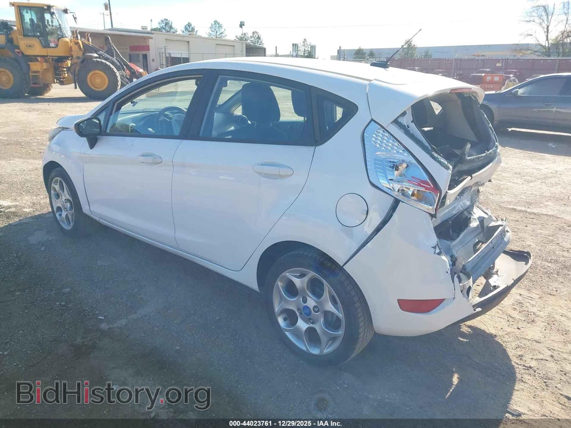 2012 FORD FIESTA - VIN: 3FADP4FJ6CM103600 - Фото 3