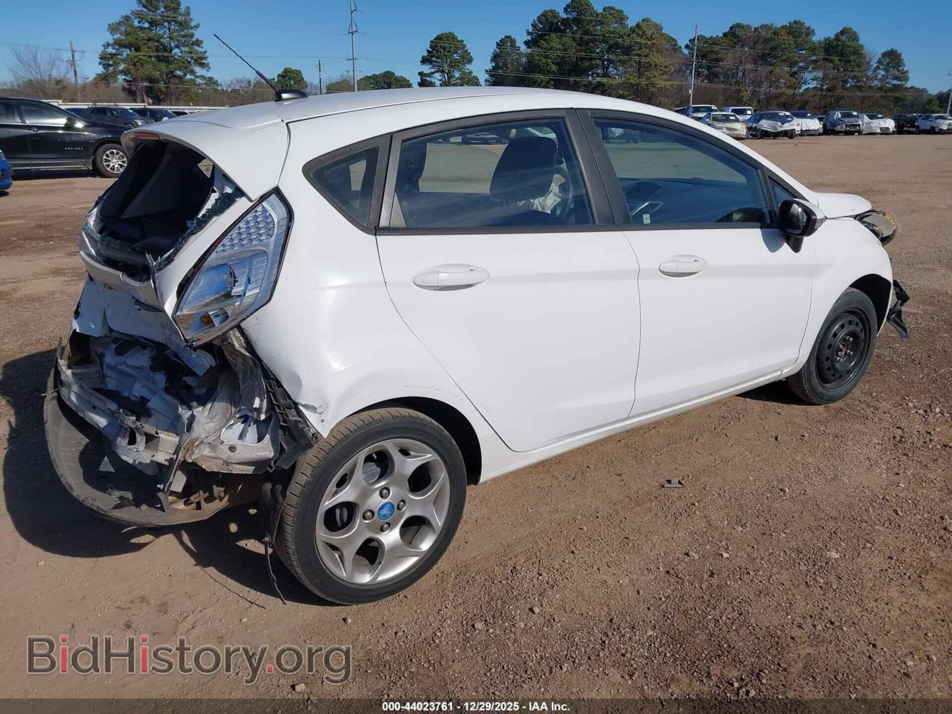 2012 FORD FIESTA - VIN: 3FADP4FJ6CM103600 - Фото 4