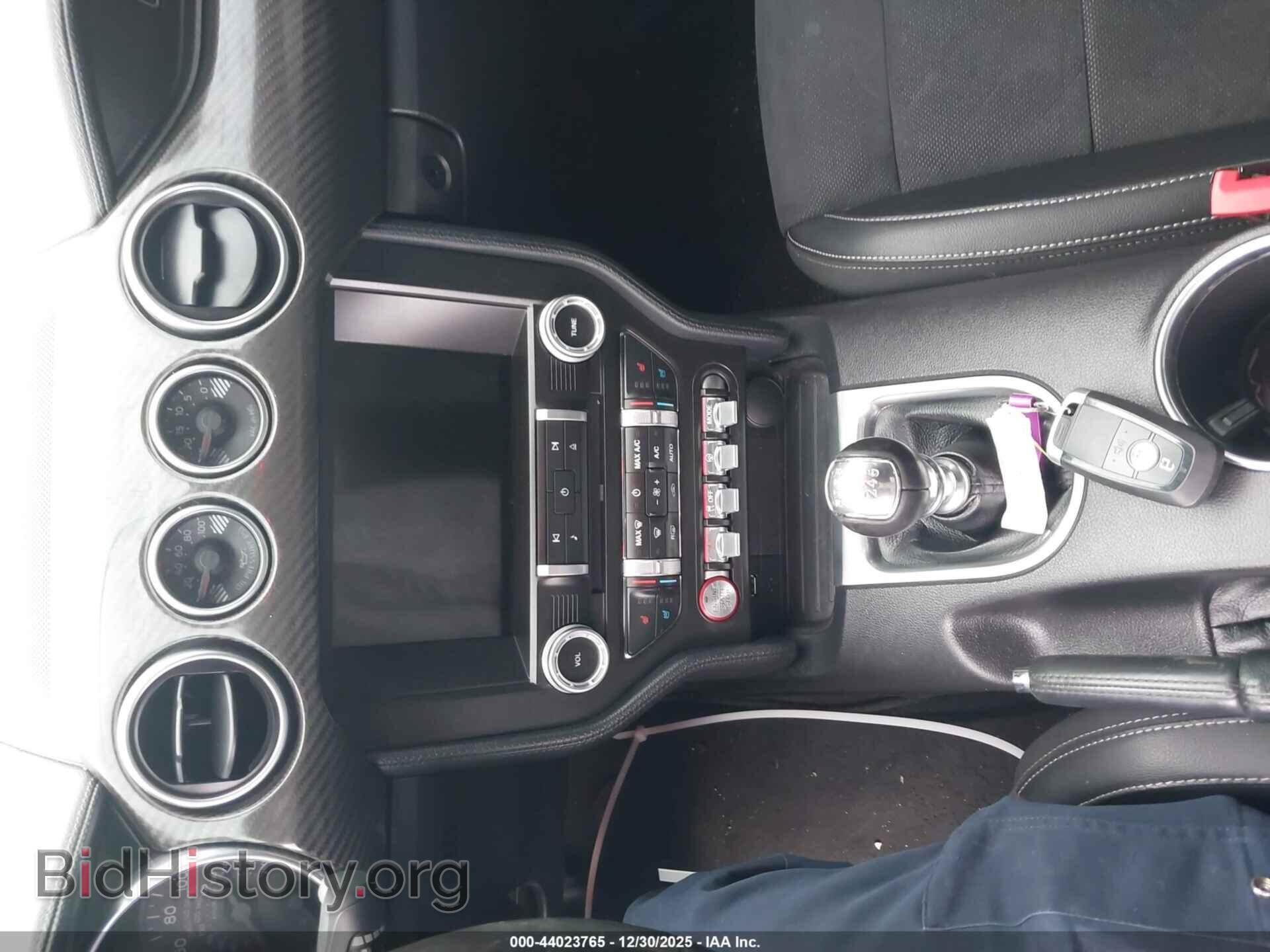 2020 FORD MUSTANG - VIN: 1FA6P8CF4L5177247 - Фото 11