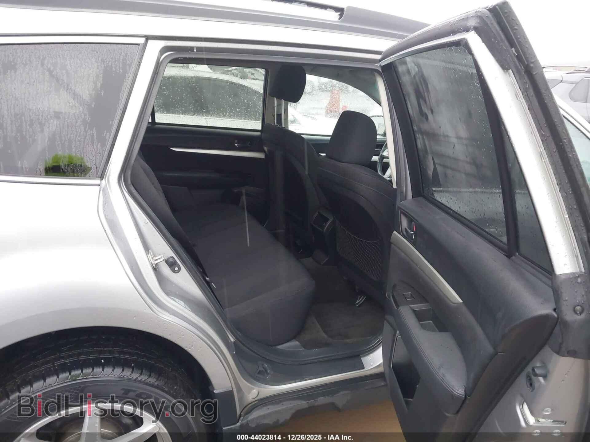 2011 SUBARU OUTBACK - VIN: 4S4BRBCC9B3446757 - Фото 8