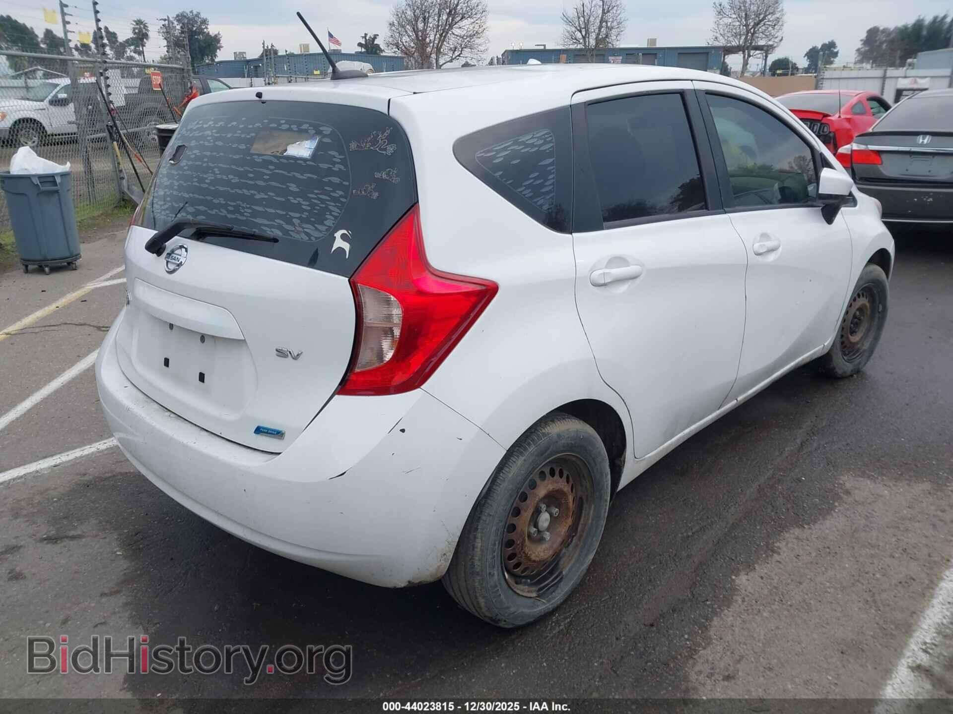 2016 NISSAN VERSA NOTE - VIN: 3N1CE2CP0GL353017 - Фото 4