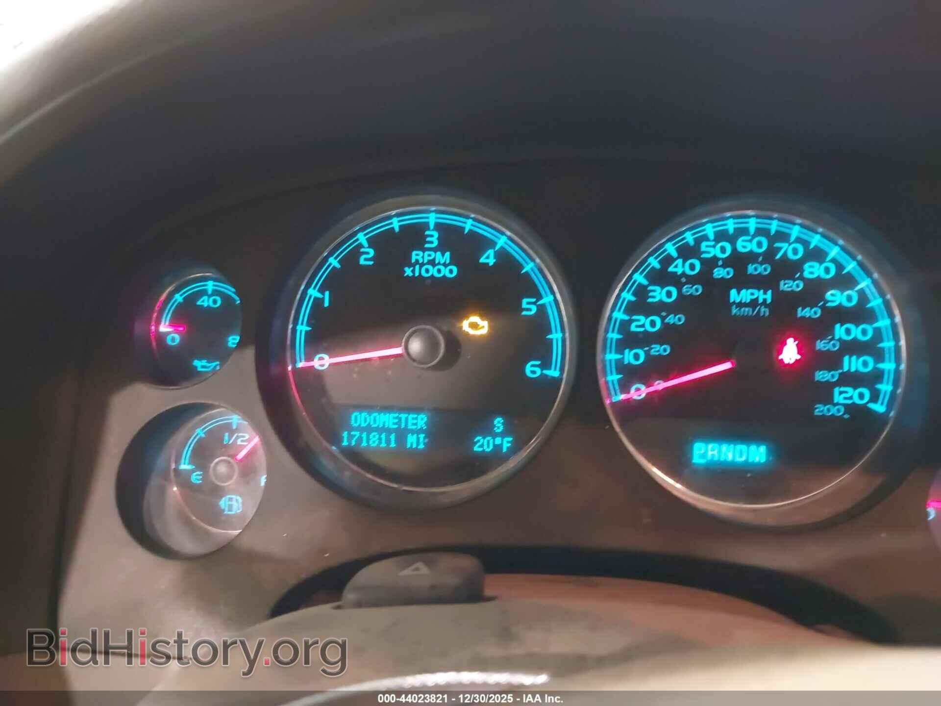 2010 GMC YUKON - VIN: 1GKUKCE05AR100571 - Photo 7