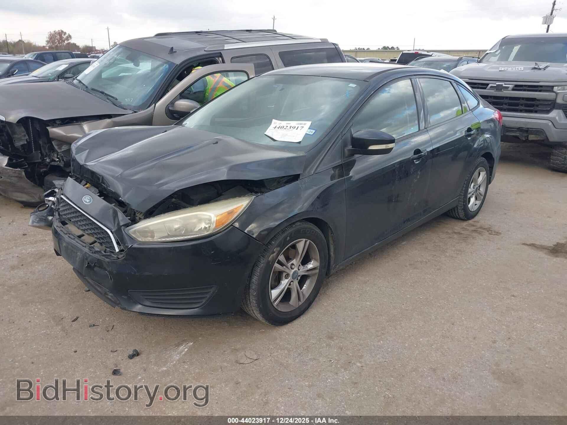 2015 FORD FOCUS - VIN: 1FADP3F23FL230703 - Photo 2