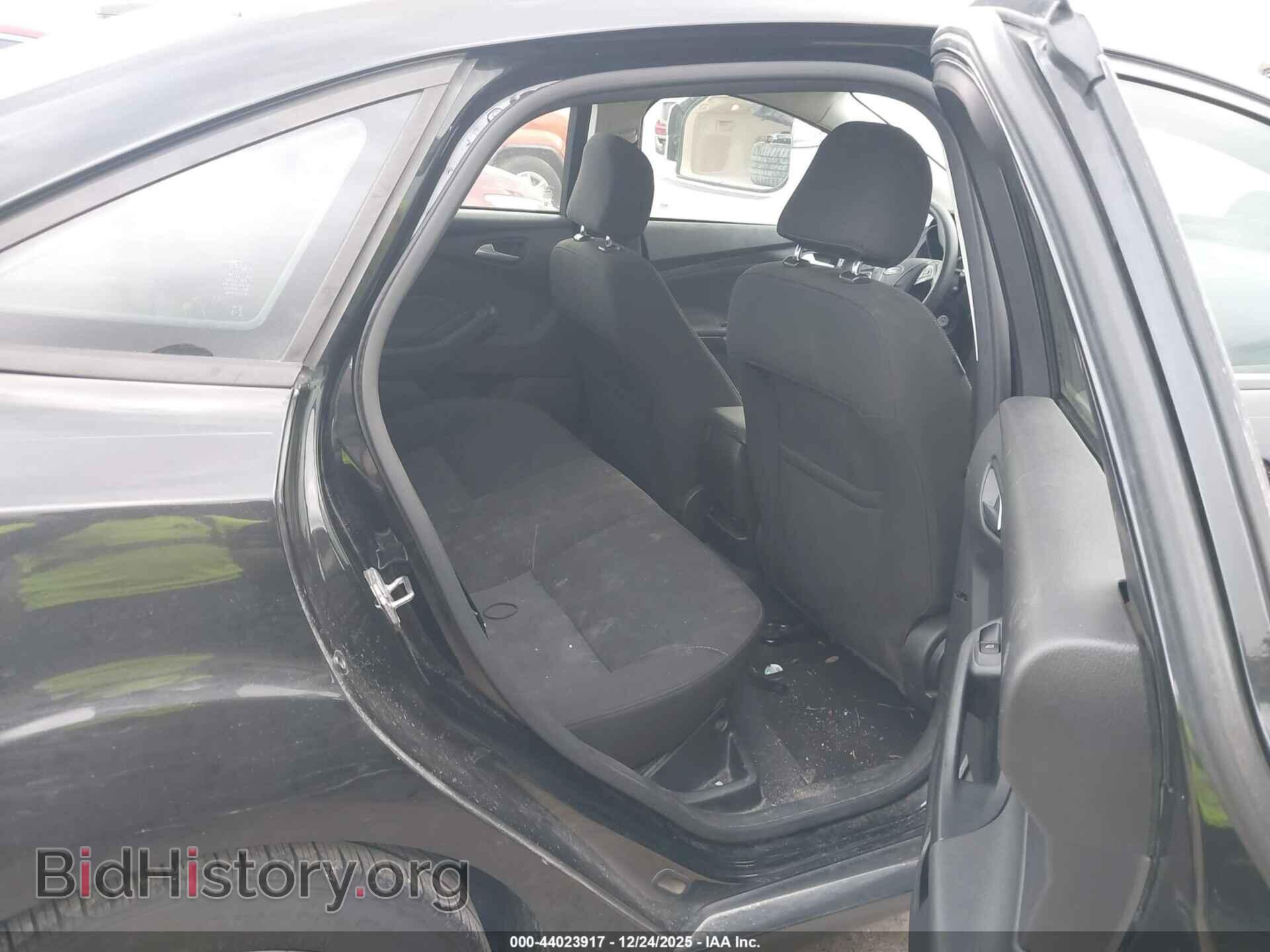 2015 FORD FOCUS - VIN: 1FADP3F23FL230703 - Photo 8