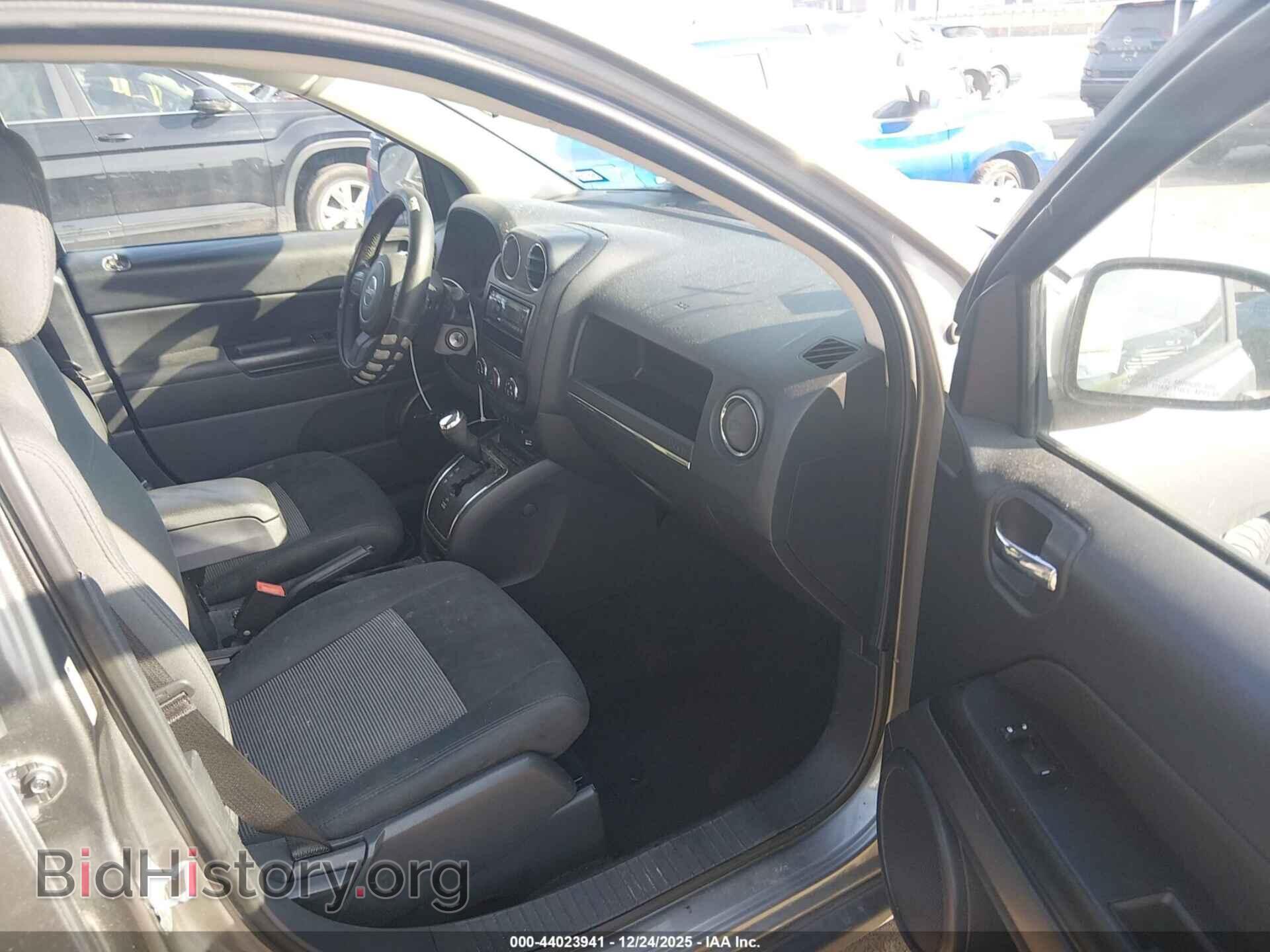 2012 JEEP COMPASS - VIN: 1C4NJDEB6CD568139 - Фото 5