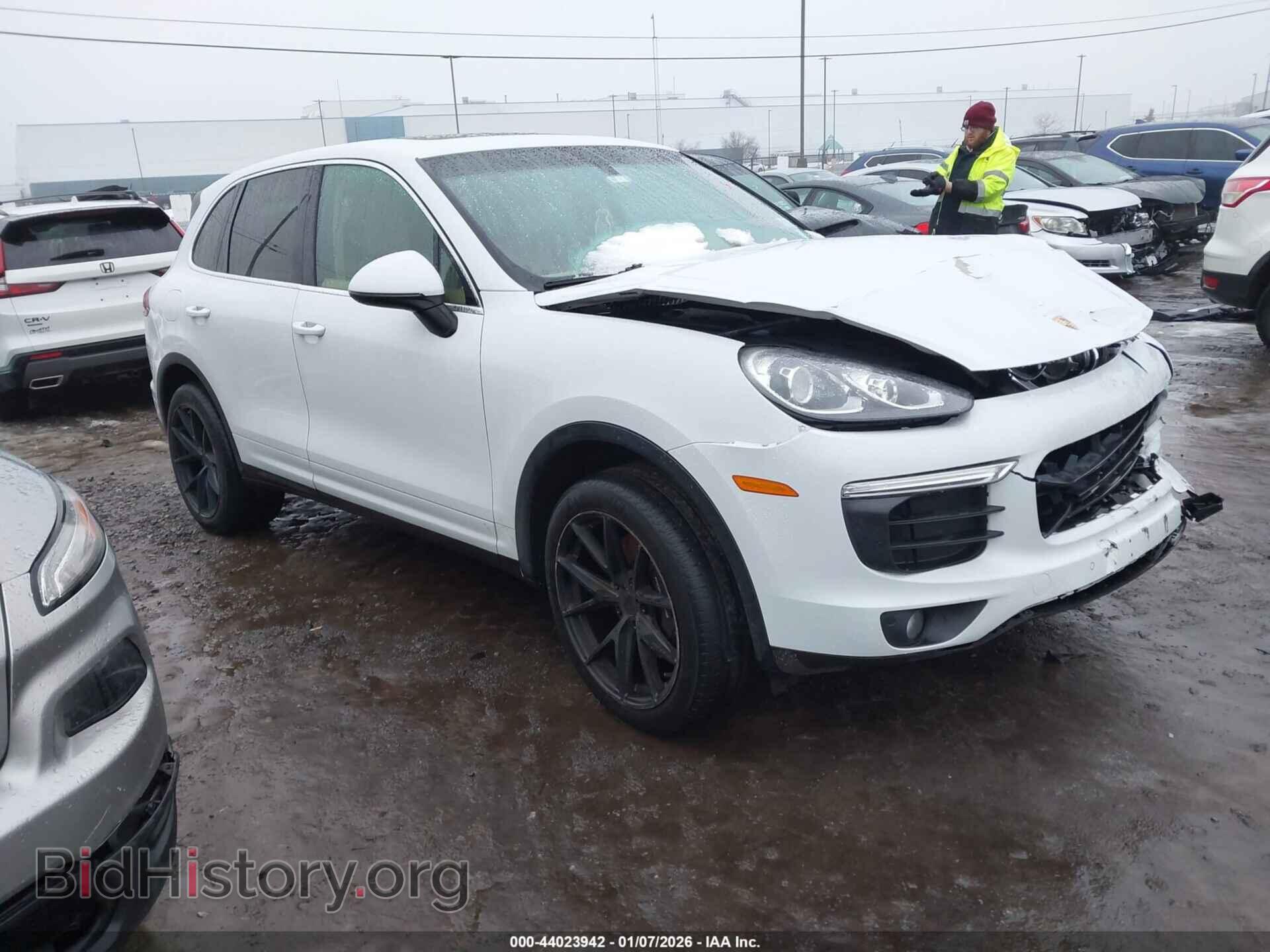 Фотография WP1AA2A28GKA12343 - PORSCHE CAYENNE 2016