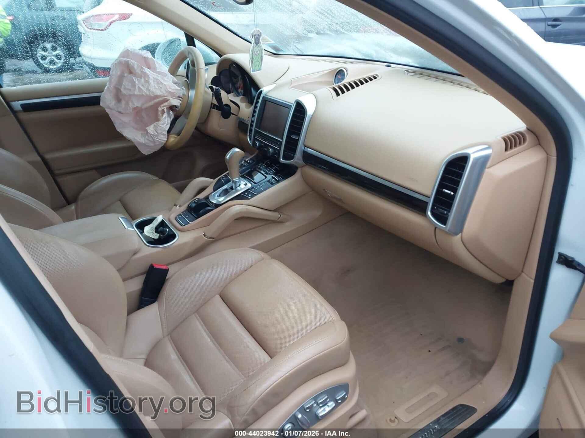 2016 PORSCHE CAYENNE - VIN: WP1AA2A28GKA12343 - Фото 5