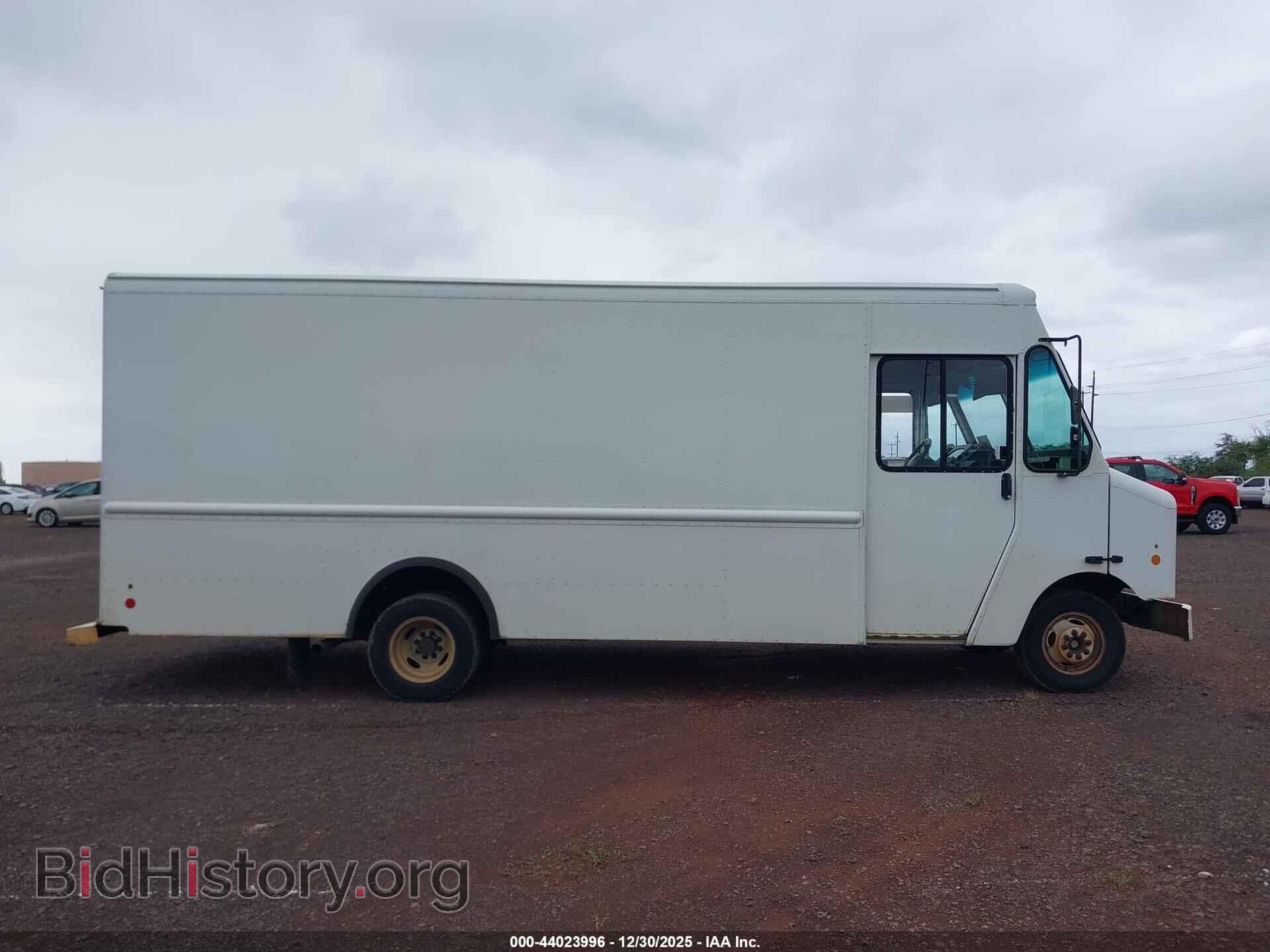 2017 FORD E-350 STRIPPED - VIN: 1FC3E3KS0HDC69859 - Photo 13