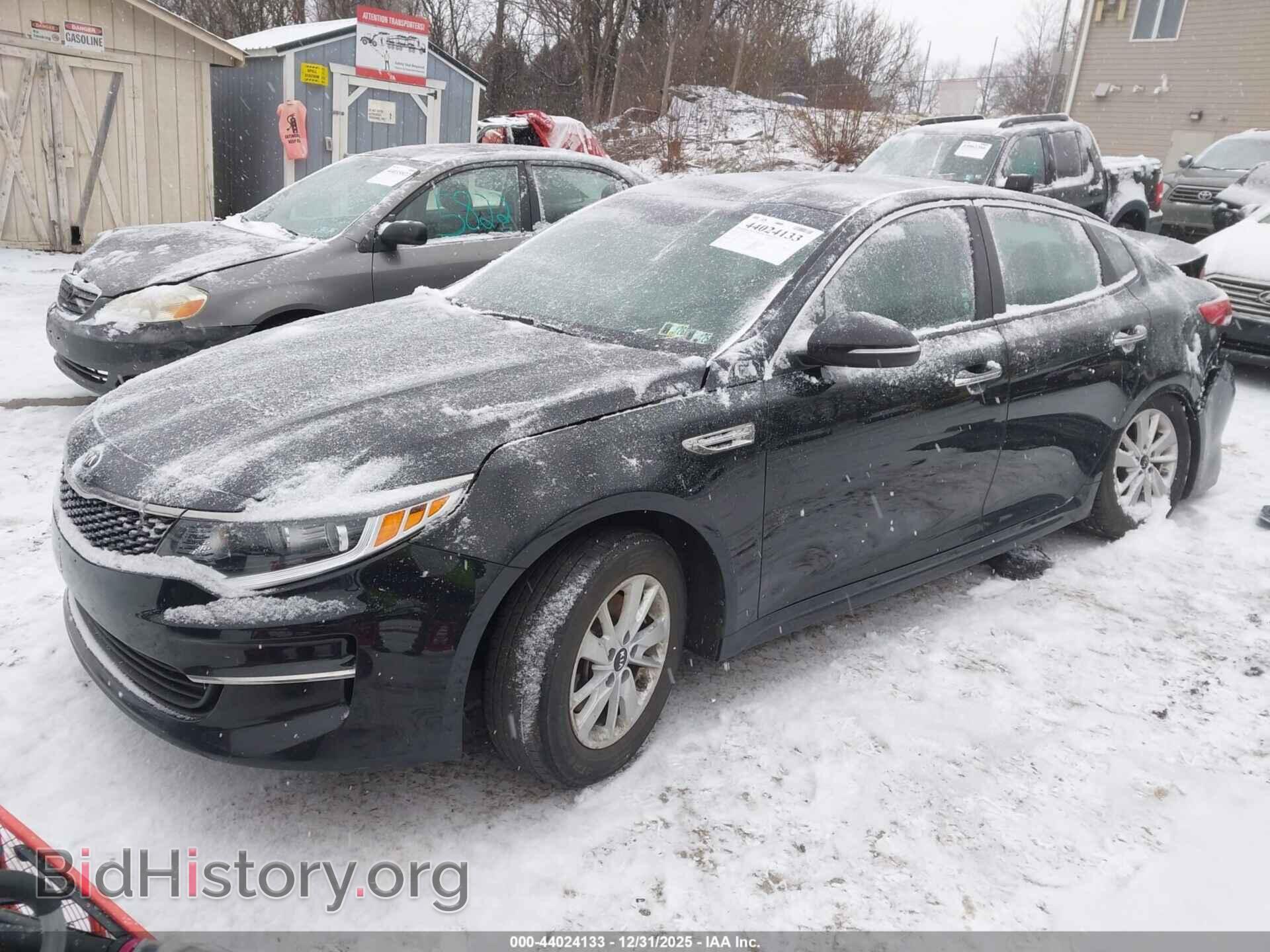 2017 KIA OPTIMA - VIN: 5XXGT4L34HG141070 - Фото 2