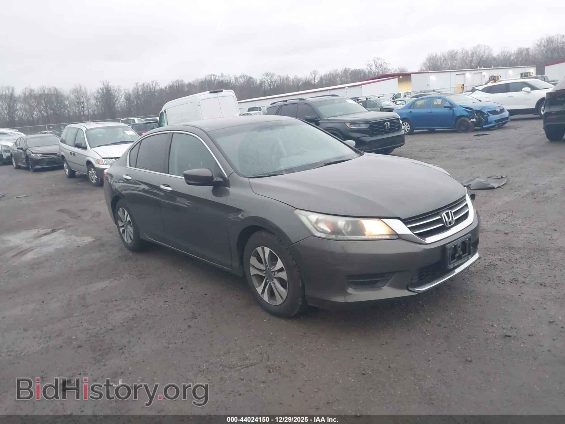 Photo 1HGCR2F38DA120582 - HONDA ACCORD 2013