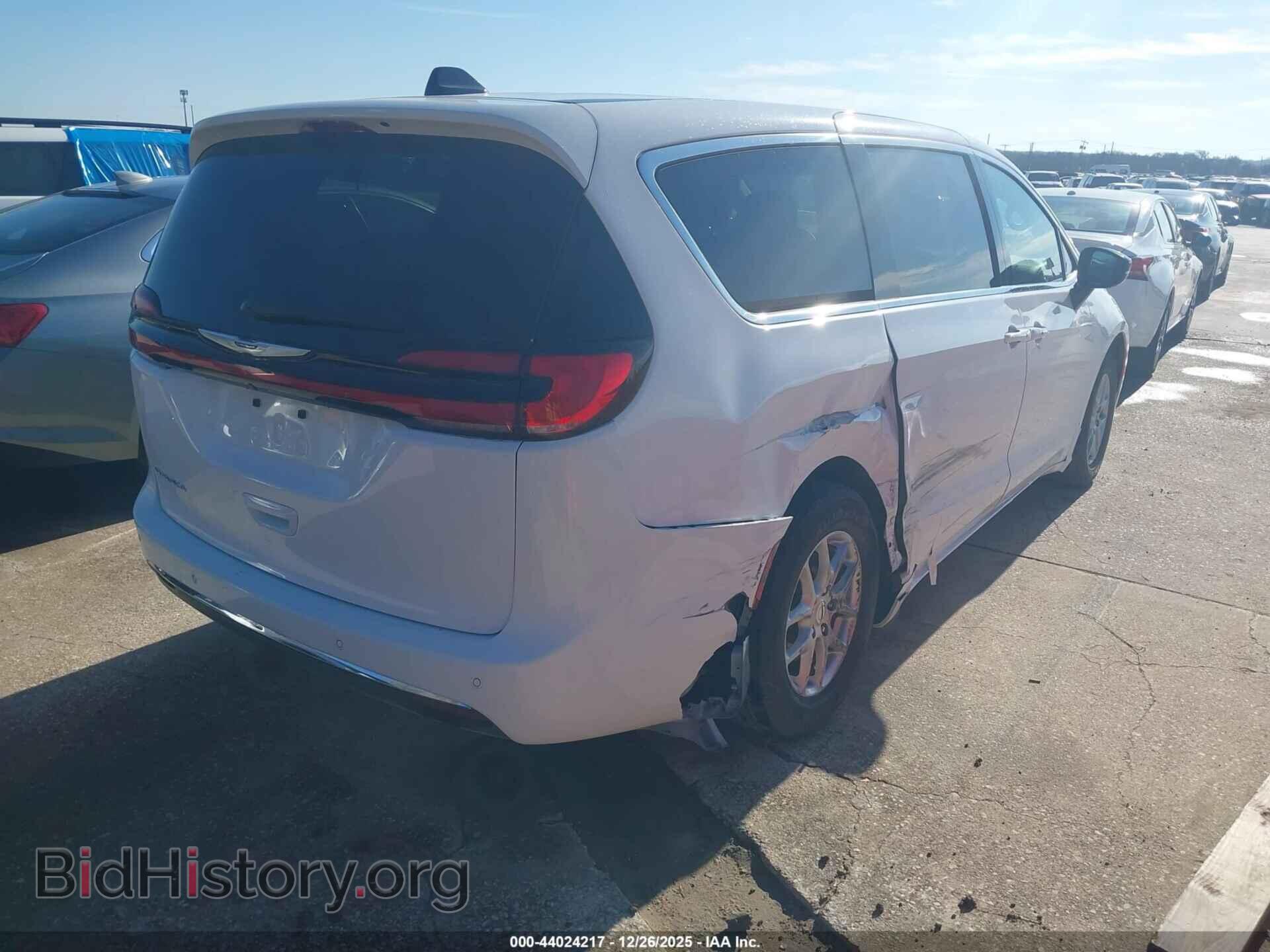 2025 CHRYSLER PACIFICA - VIN: 2C4RC1BG6SR540976 - Photo 4