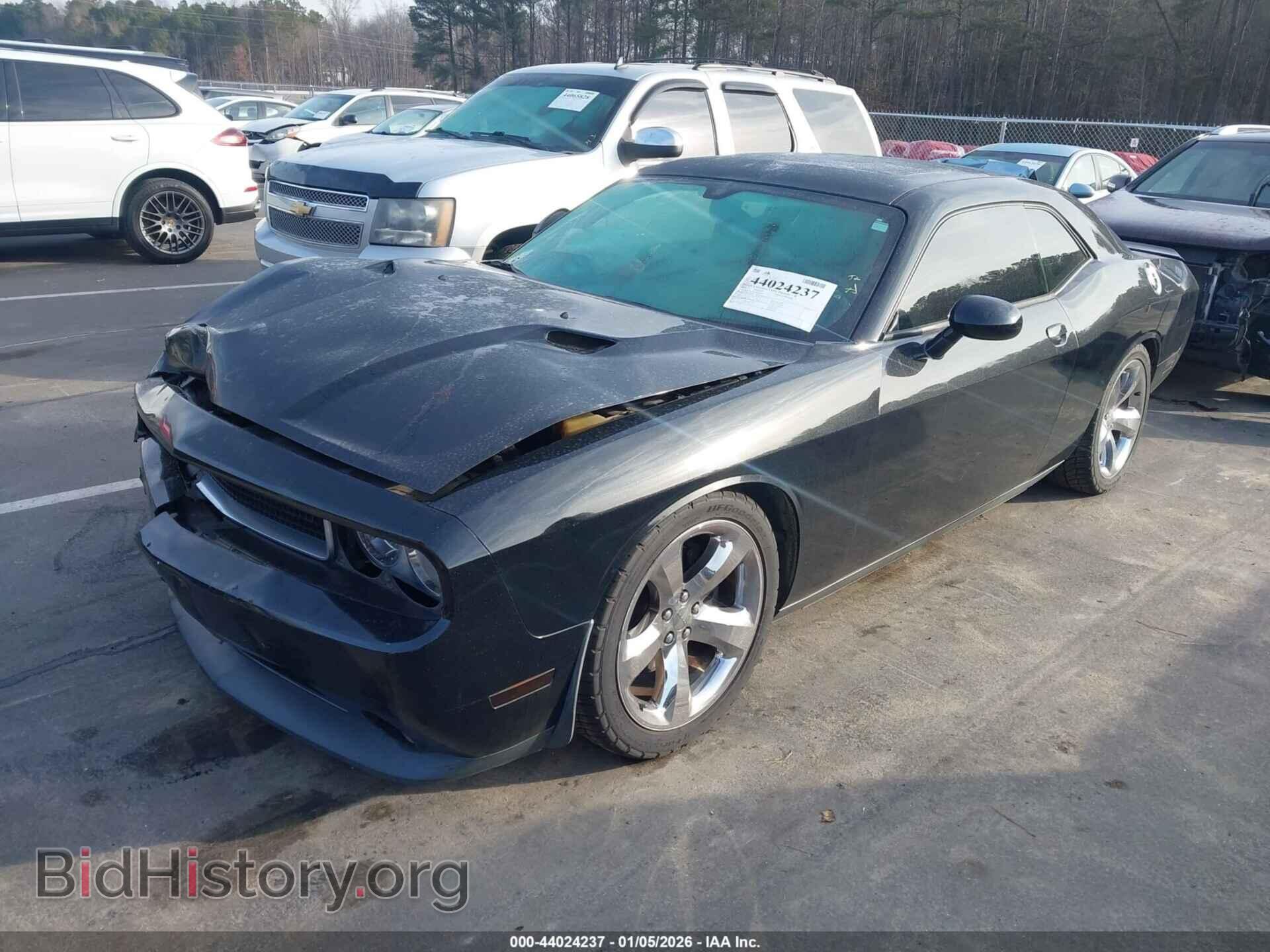 2014 DODGE CHALLENGER - VIN: 2C3CDYAG3EH121981 - Photo 2