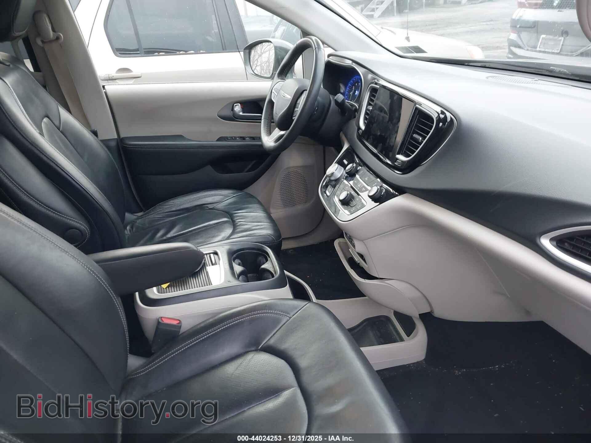2022 CHRYSLER PACIFICA - VIN: 2C4RC1BG4NR198755 - Фото 5