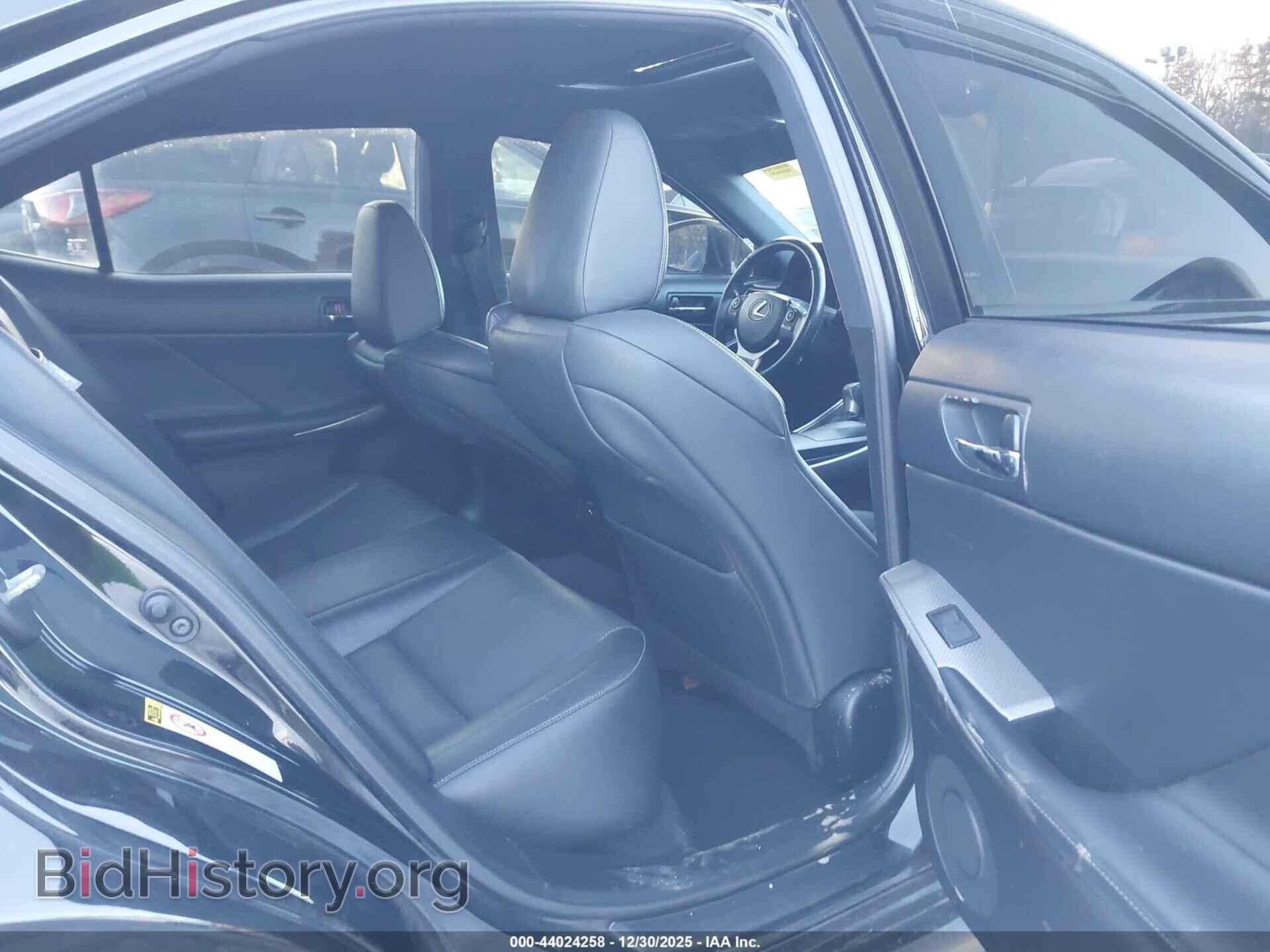 2014 LEXUS IS 350 - VIN: JTHCE1D26E5001839 - Photo 8