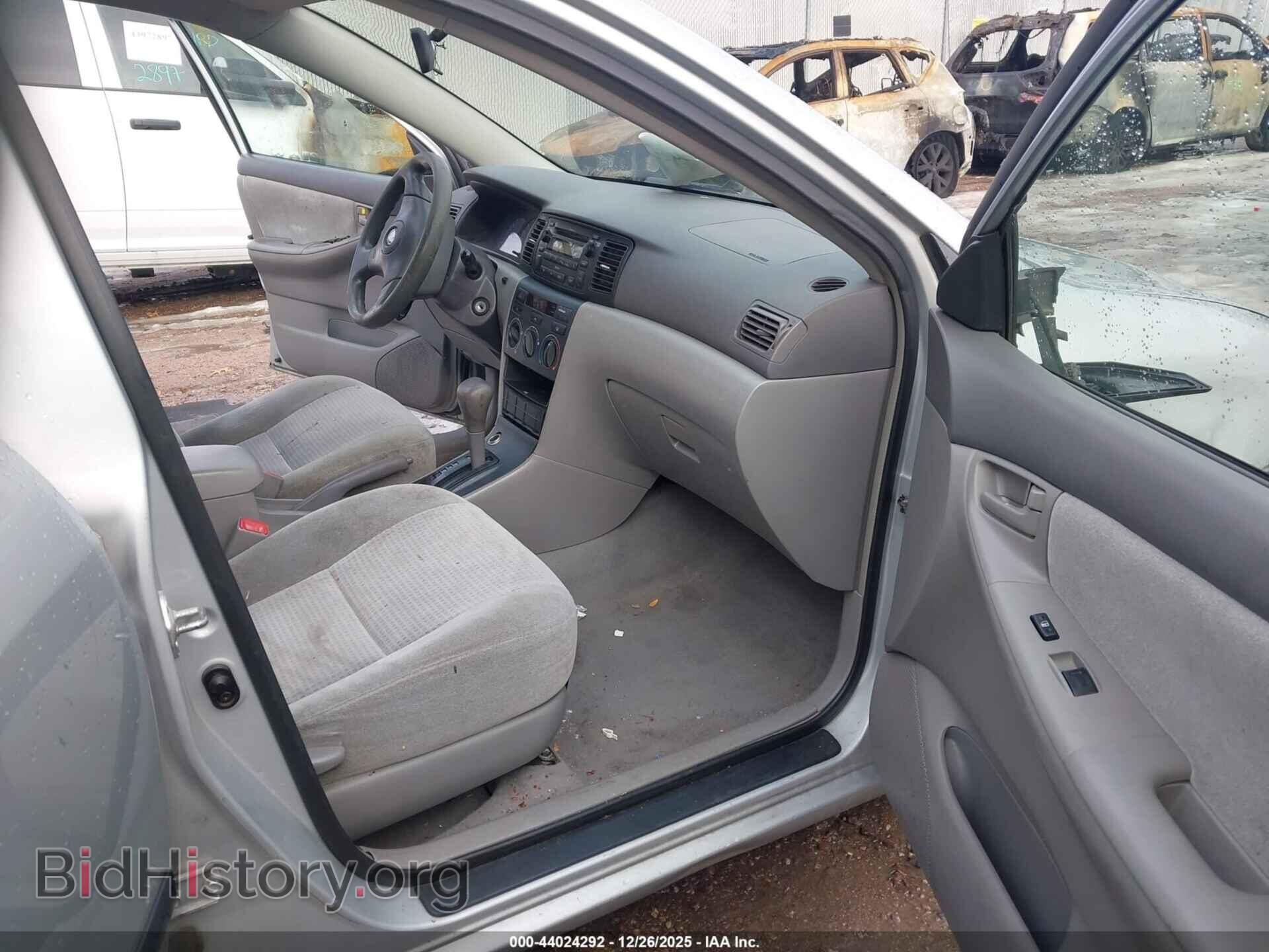 2005 TOYOTA COROLLA - VIN: 2T1BR32E15C332714 - Фото 5