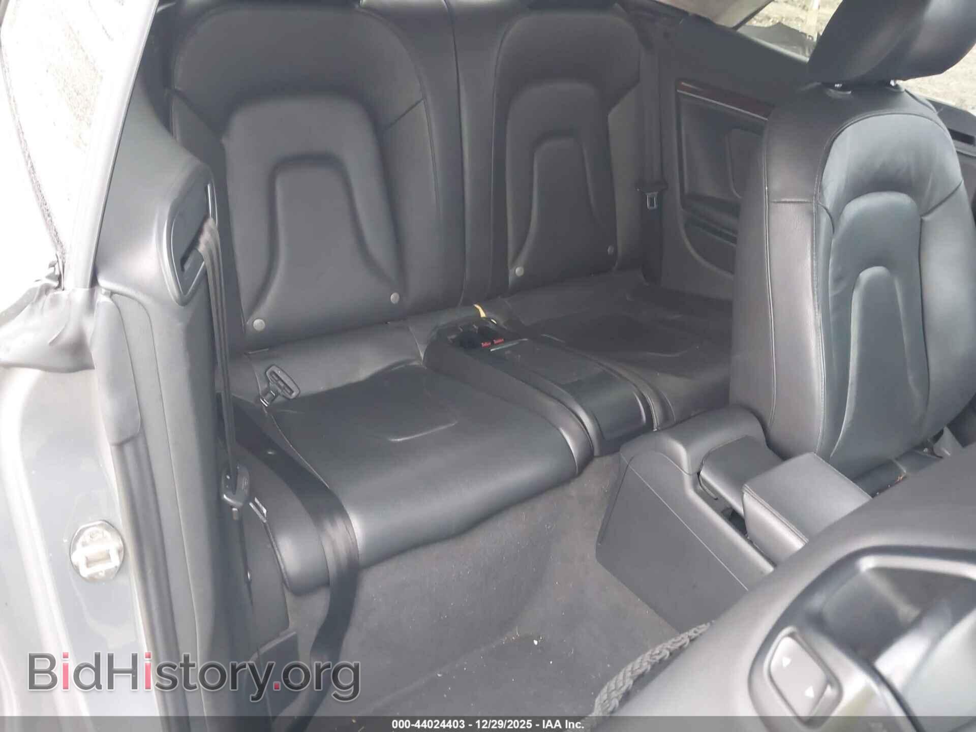 2010 AUDI A5 - VIN: WAULFAFH2AN006771 - Photo 8
