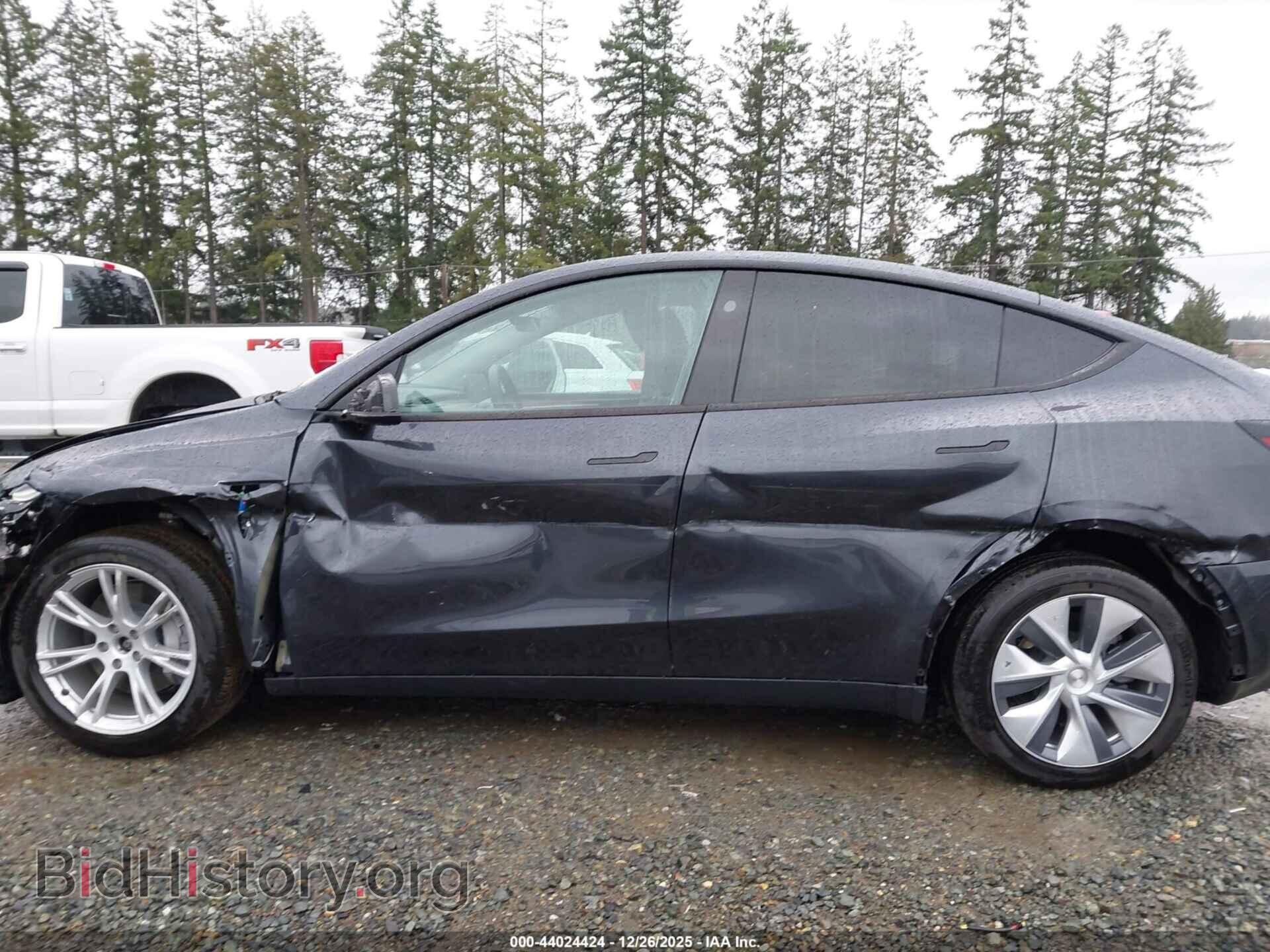 2024 TESLA MODEL Y - VIN: 7SAYGDEE5RF080472 - Фото 15