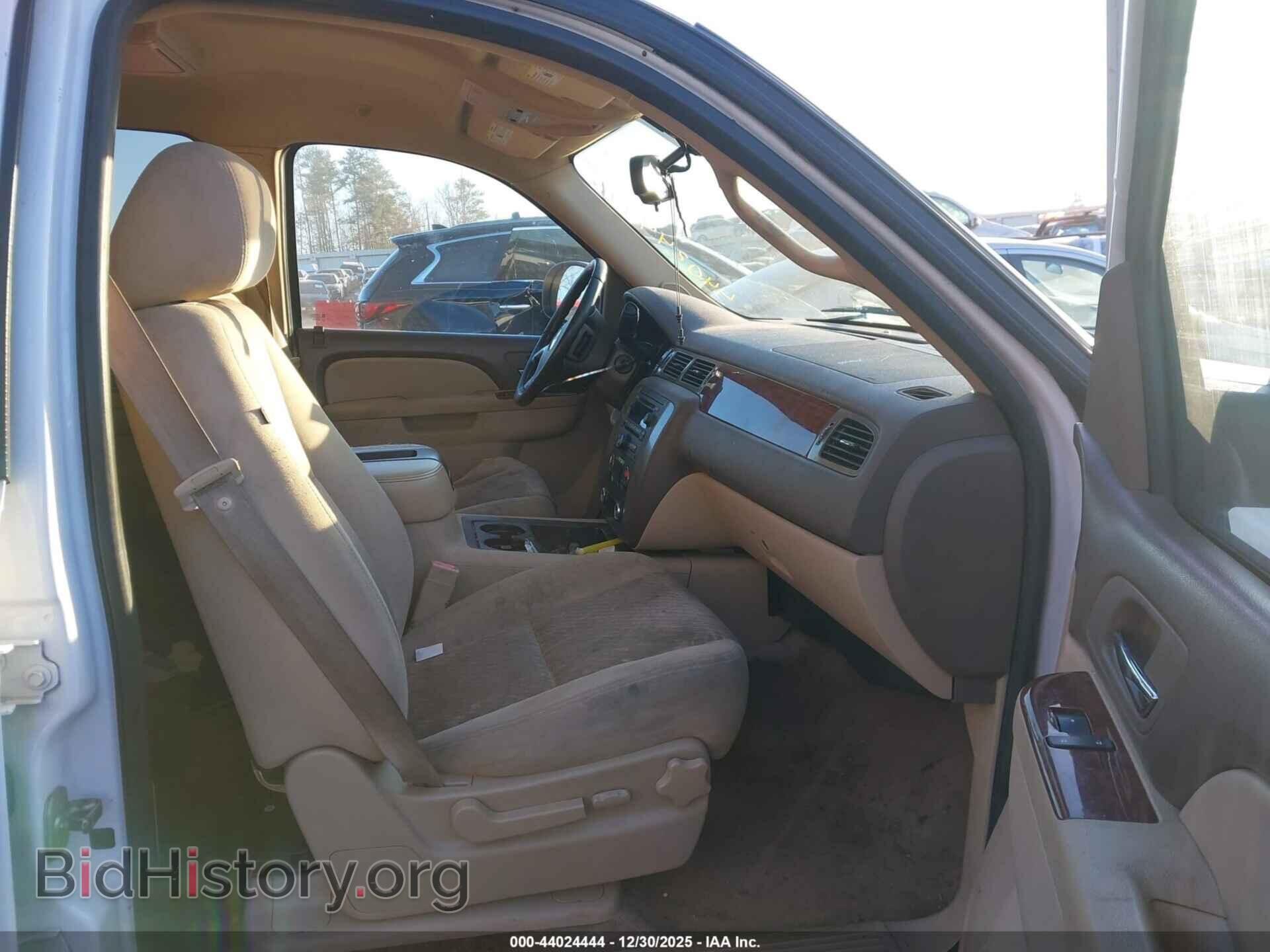 2011 GMC YUKON - VIN: 1GKS1AE07BR220582 - Фото 5