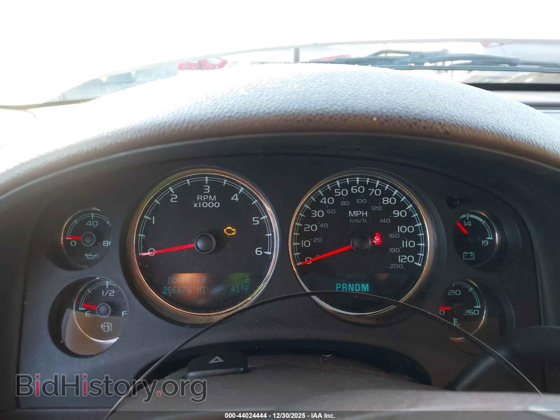 2011 GMC YUKON - VIN: 1GKS1AE07BR220582 - Фото 7