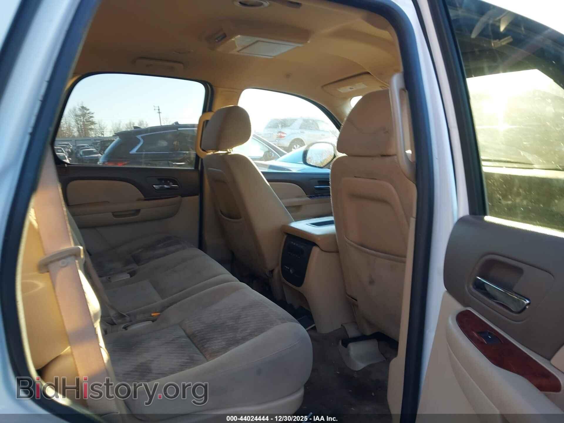 2011 GMC YUKON - VIN: 1GKS1AE07BR220582 - Фото 8