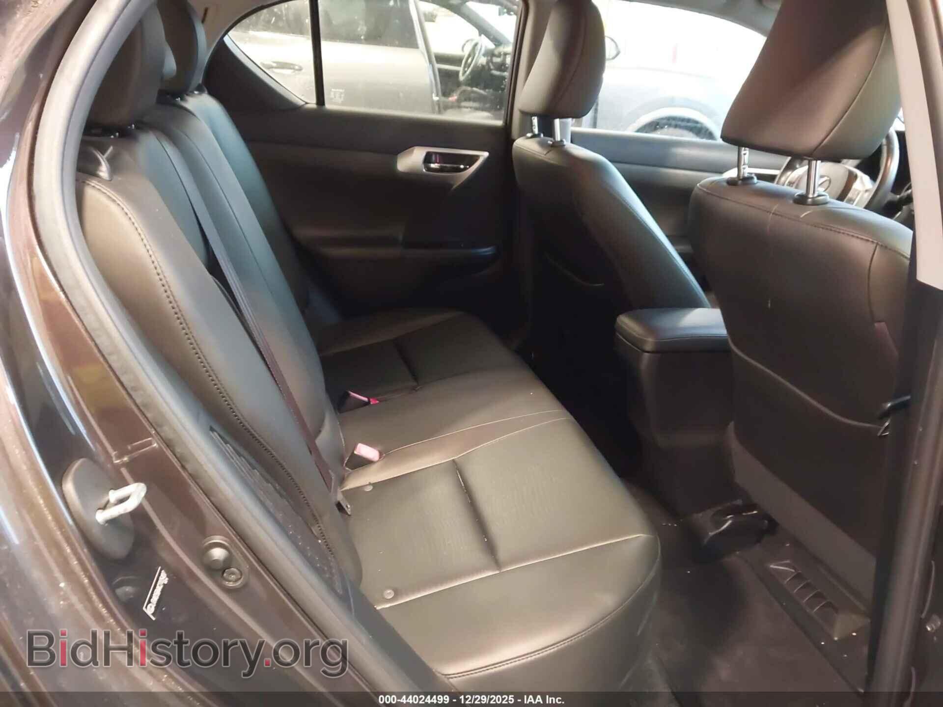 2012 LEXUS CT 200H - VIN: JTHKD5BHXC2105407 - Фото 8