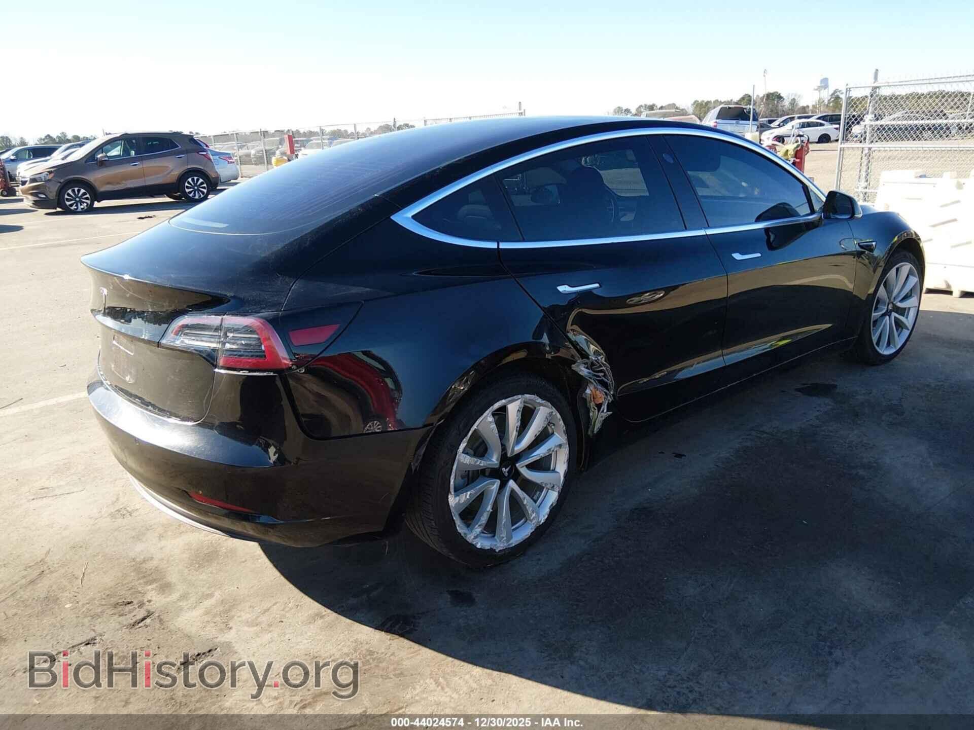 2018 TESLA MODEL 3 - VIN: 5YJ3E1EA3JF050304 - Photo 4