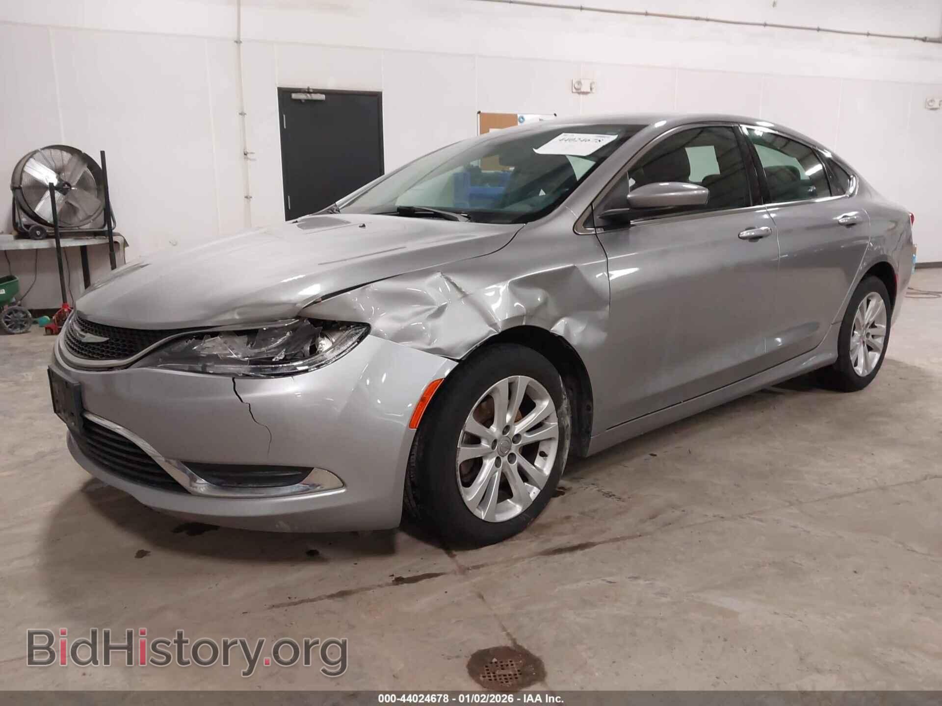 2015 CHRYSLER 200 - VIN: 1C3CCCAB8FN754270 - Фото 2