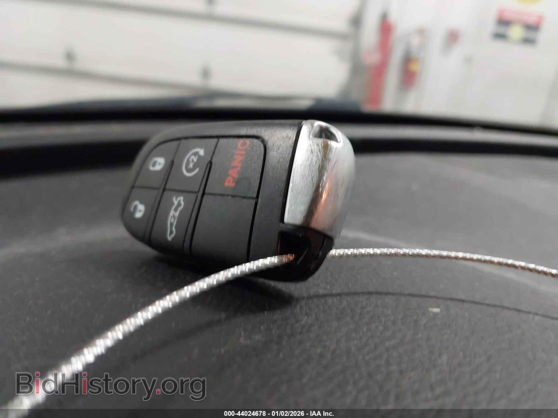 2015 CHRYSLER 200 - VIN: 1C3CCCAB8FN754270 - Фото 11