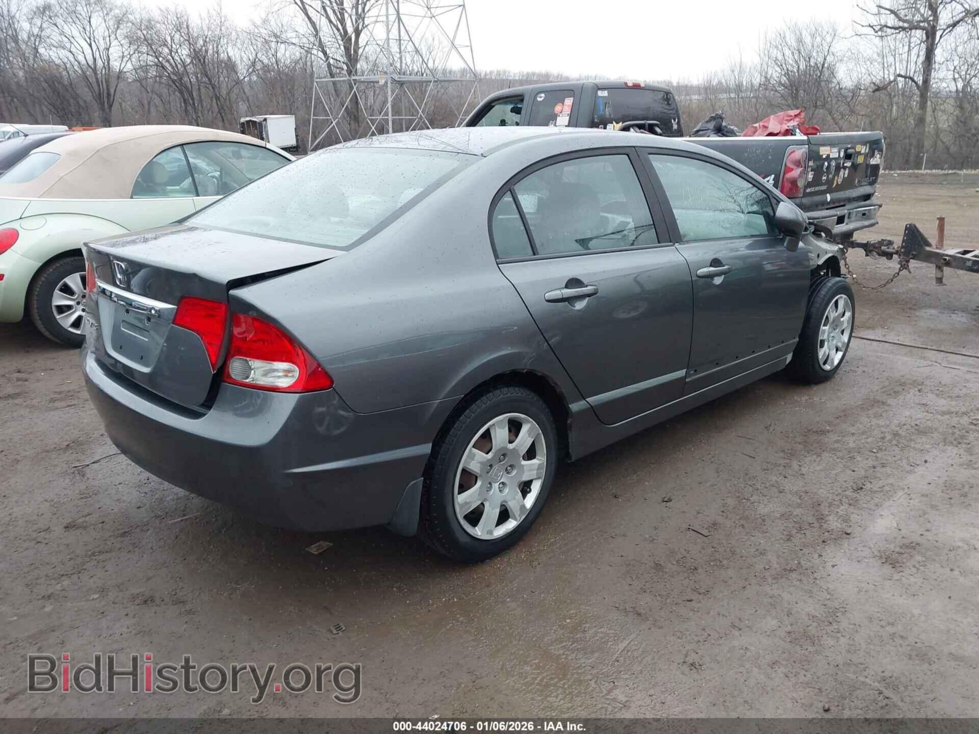 2011 HONDA CIVIC - VIN: 19XFA1F5XBE007564 - Фото 4