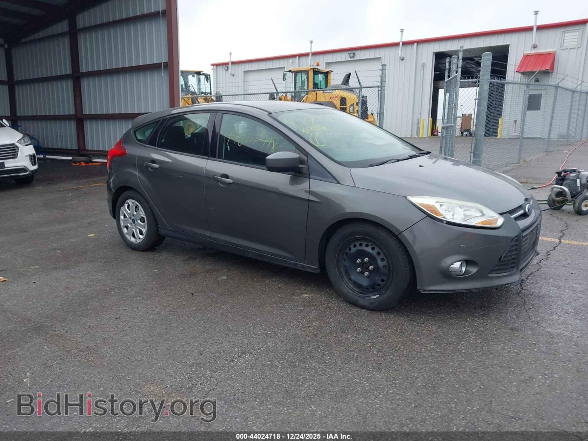 Photo 1FAHP3K26CL334282 - FORD FOCUS 2012