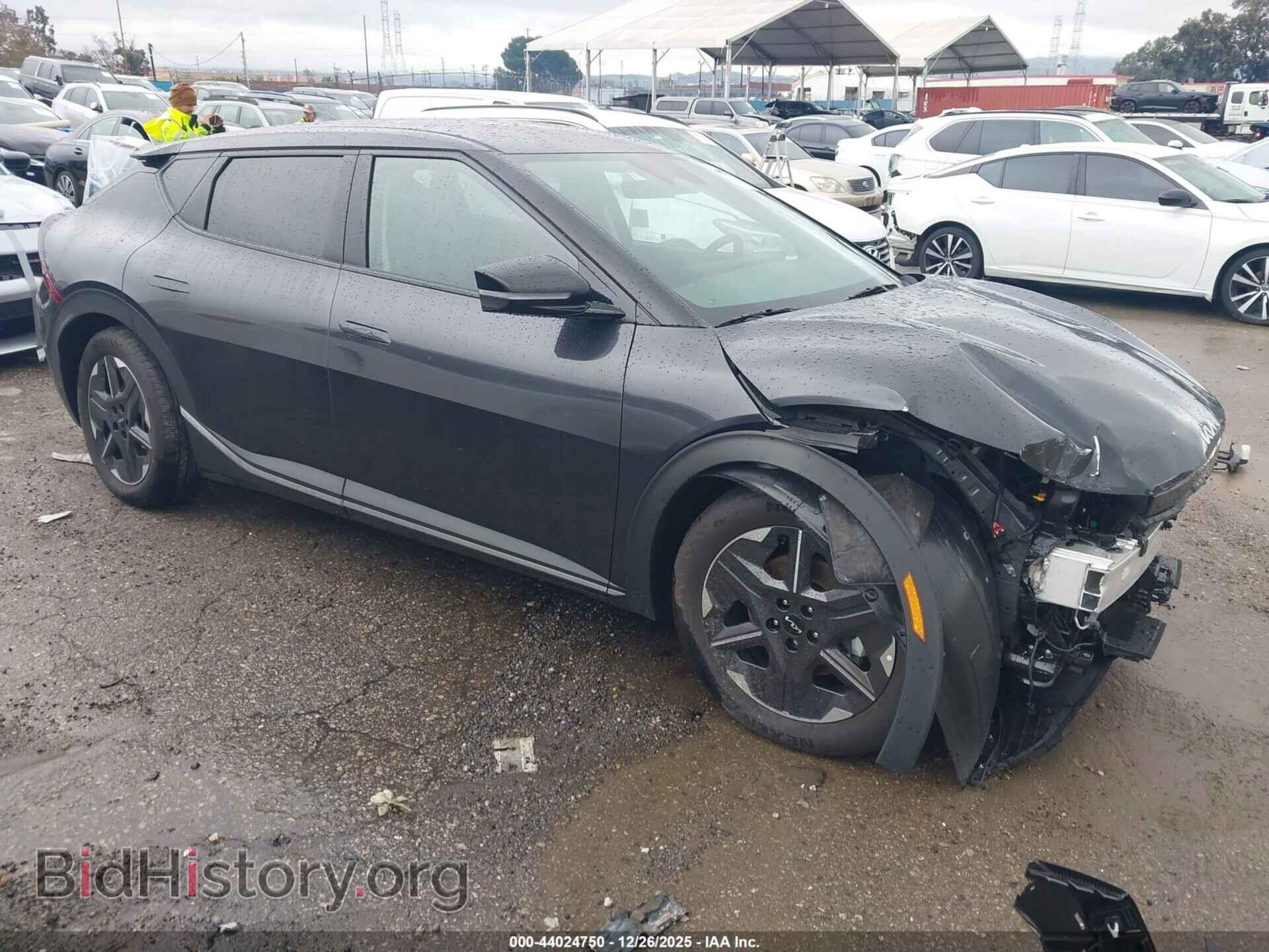 Photo 5XYC34JA0SG010205 - KIA EV6 2025